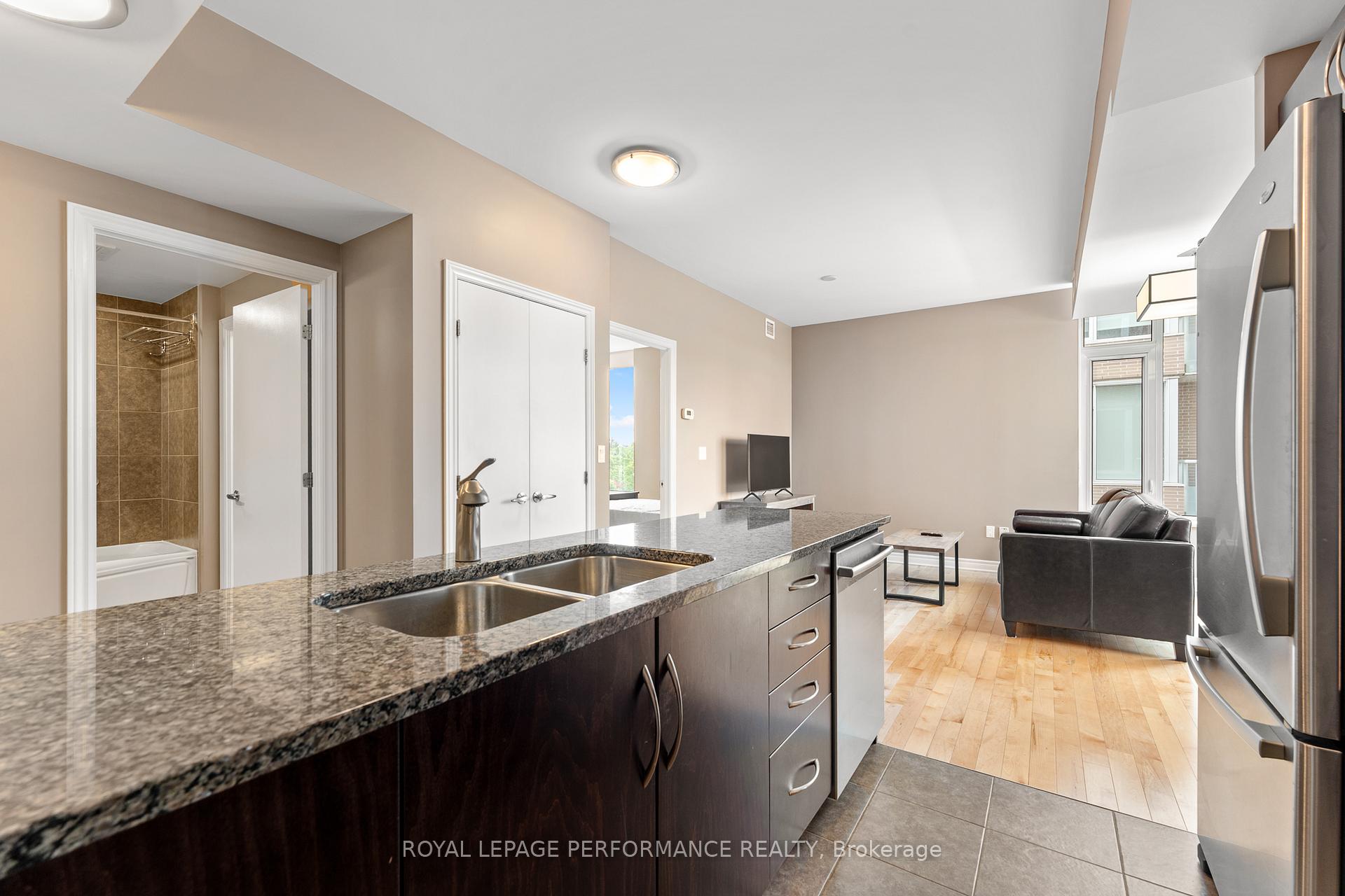 Photo 11 of Unit 512, 575 Byron Avenue N, Ottawa, McKellar/Highland — HOMEH
