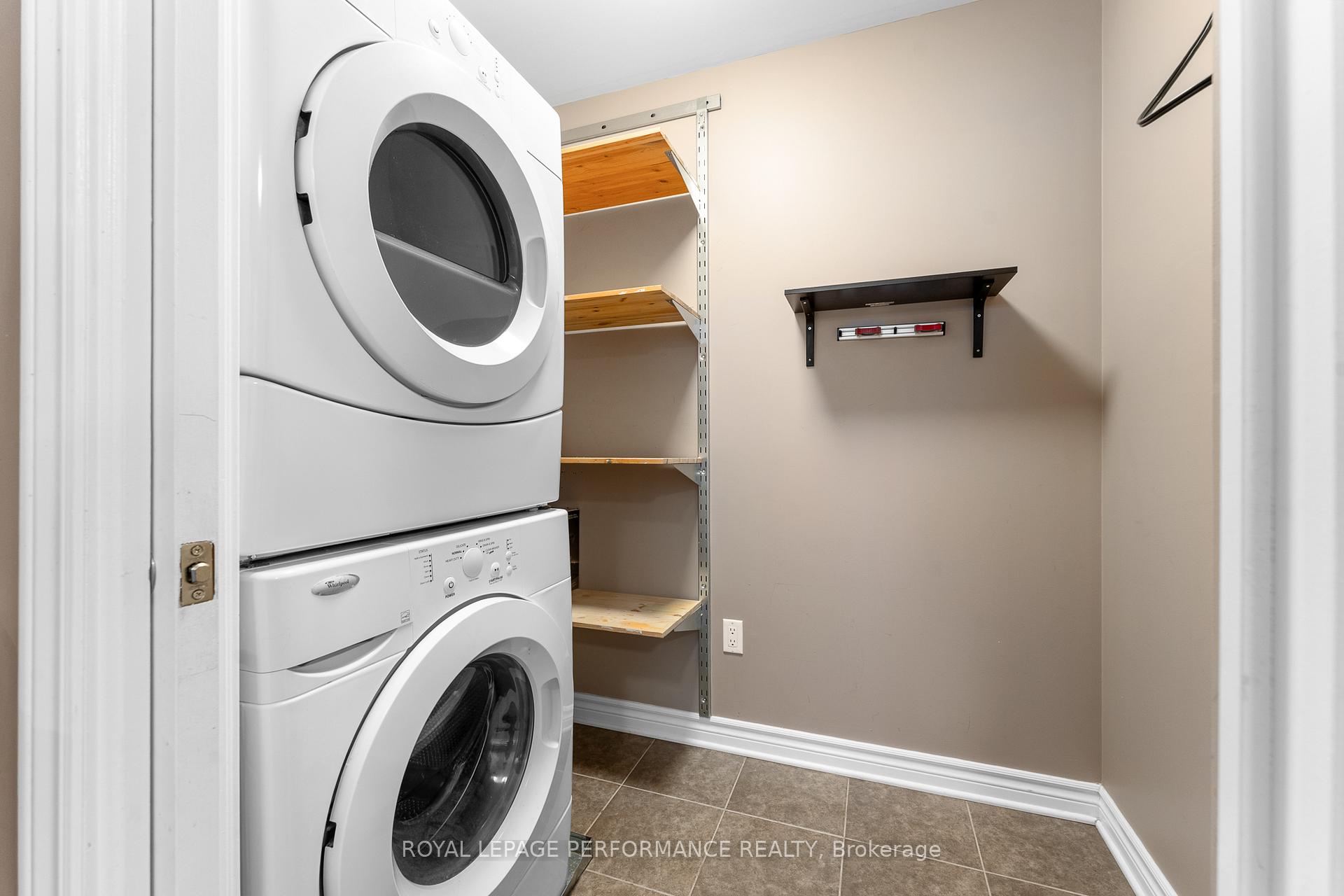 Photo 7 of Unit 512, 575 Byron Avenue N, Ottawa, McKellar/Highland — HOMEH