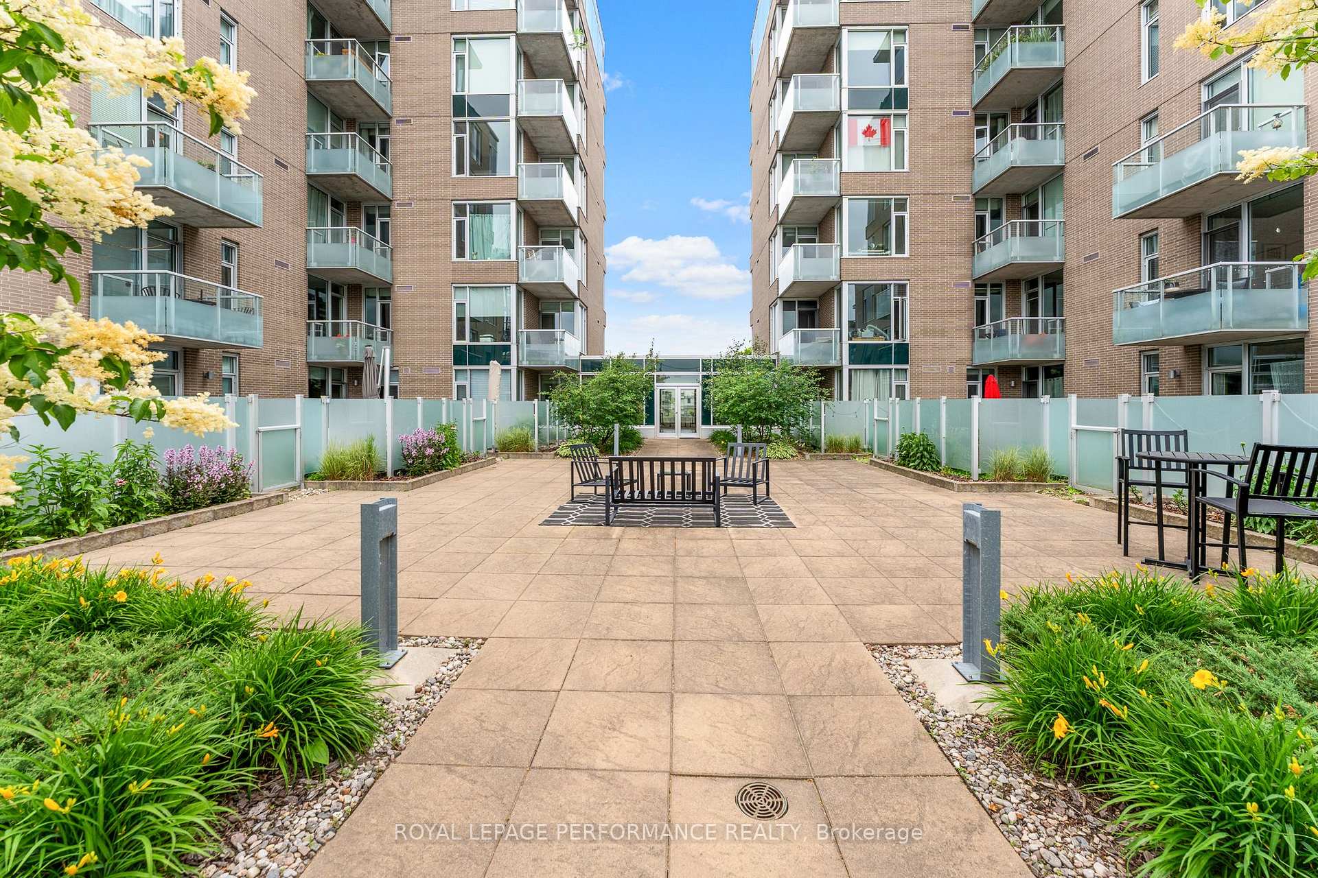 Photo 20 of Unit 512, 575 Byron Avenue N, Ottawa, McKellar/Highland — HOMEH