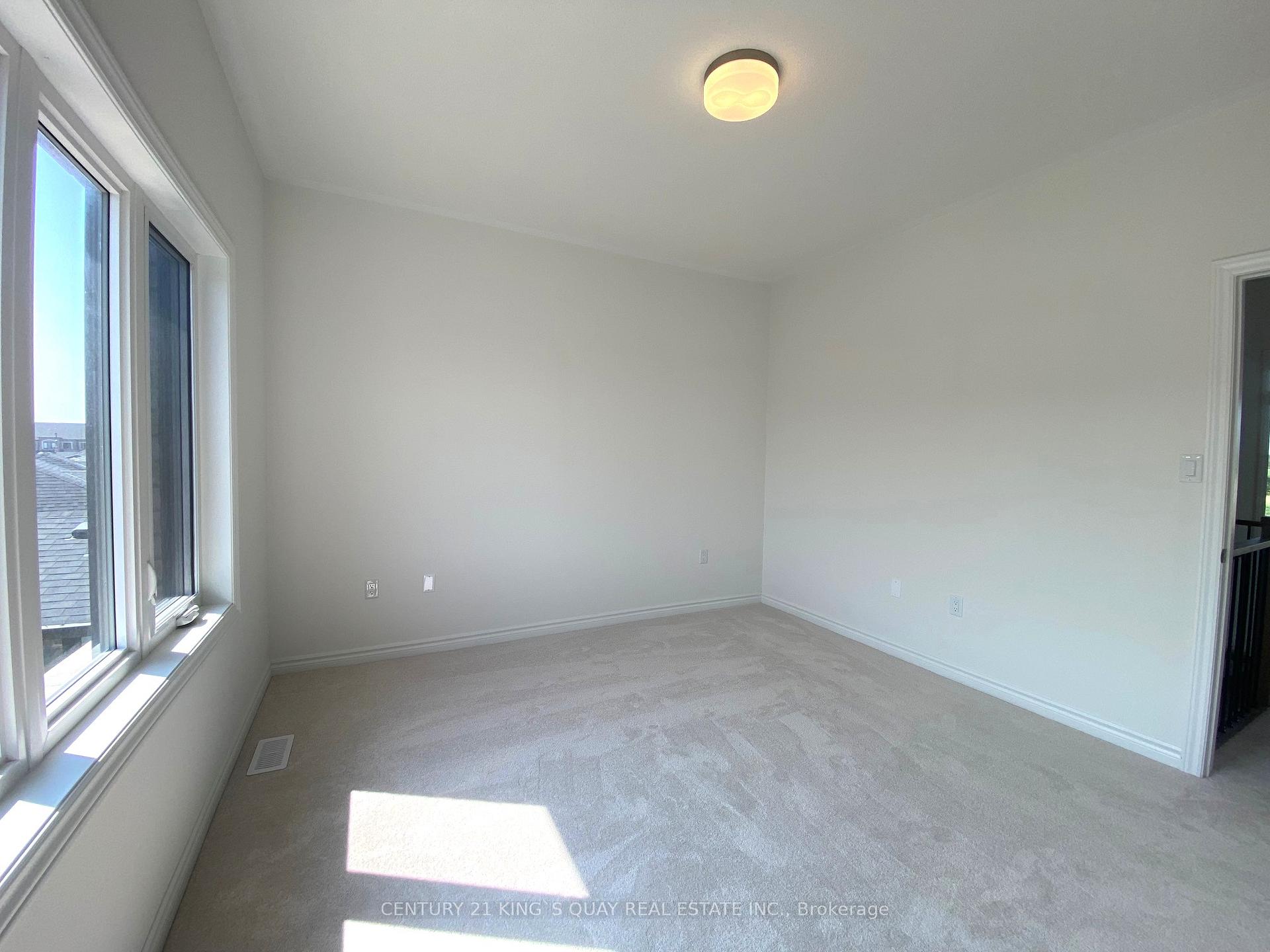 Photo 26 of 10235 Huntington Road, Vaughan, Kleinburg — HOMEH