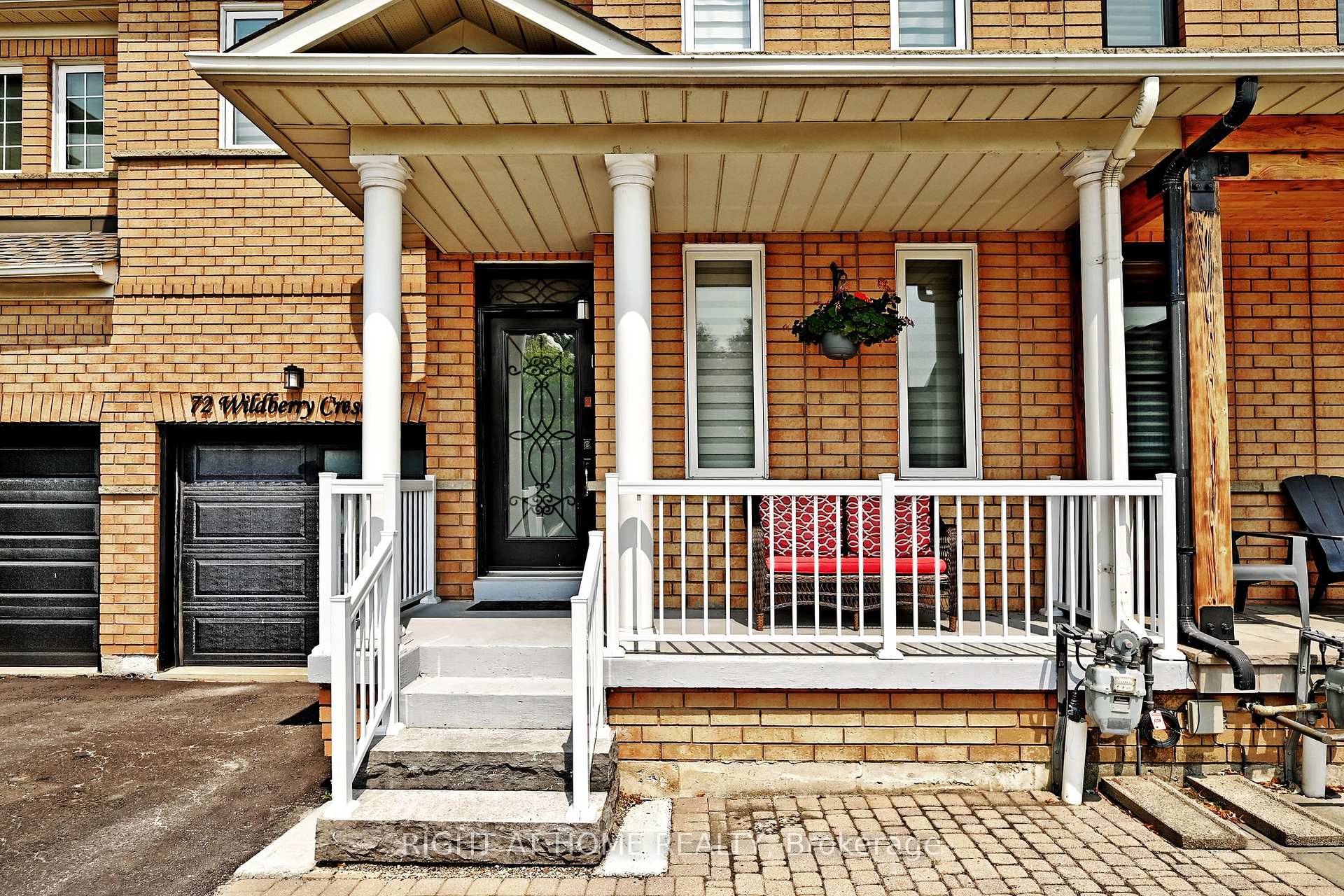 Photo 9 of 72 Wildberry Crescent, Vaughan, Vellore Village — HOMEH