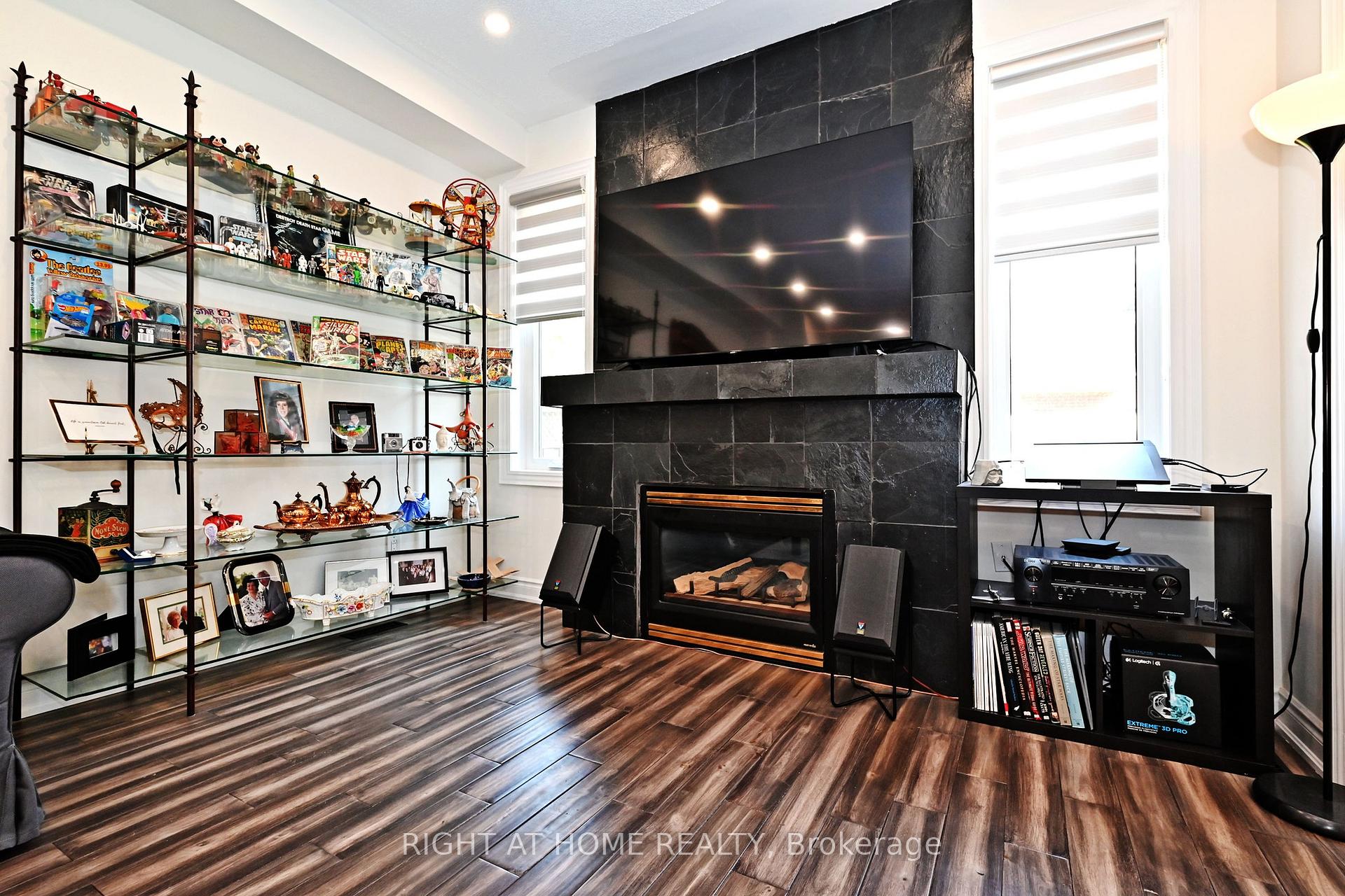 Photo 7 of 72 Wildberry Crescent, Vaughan, Vellore Village — HOMEH