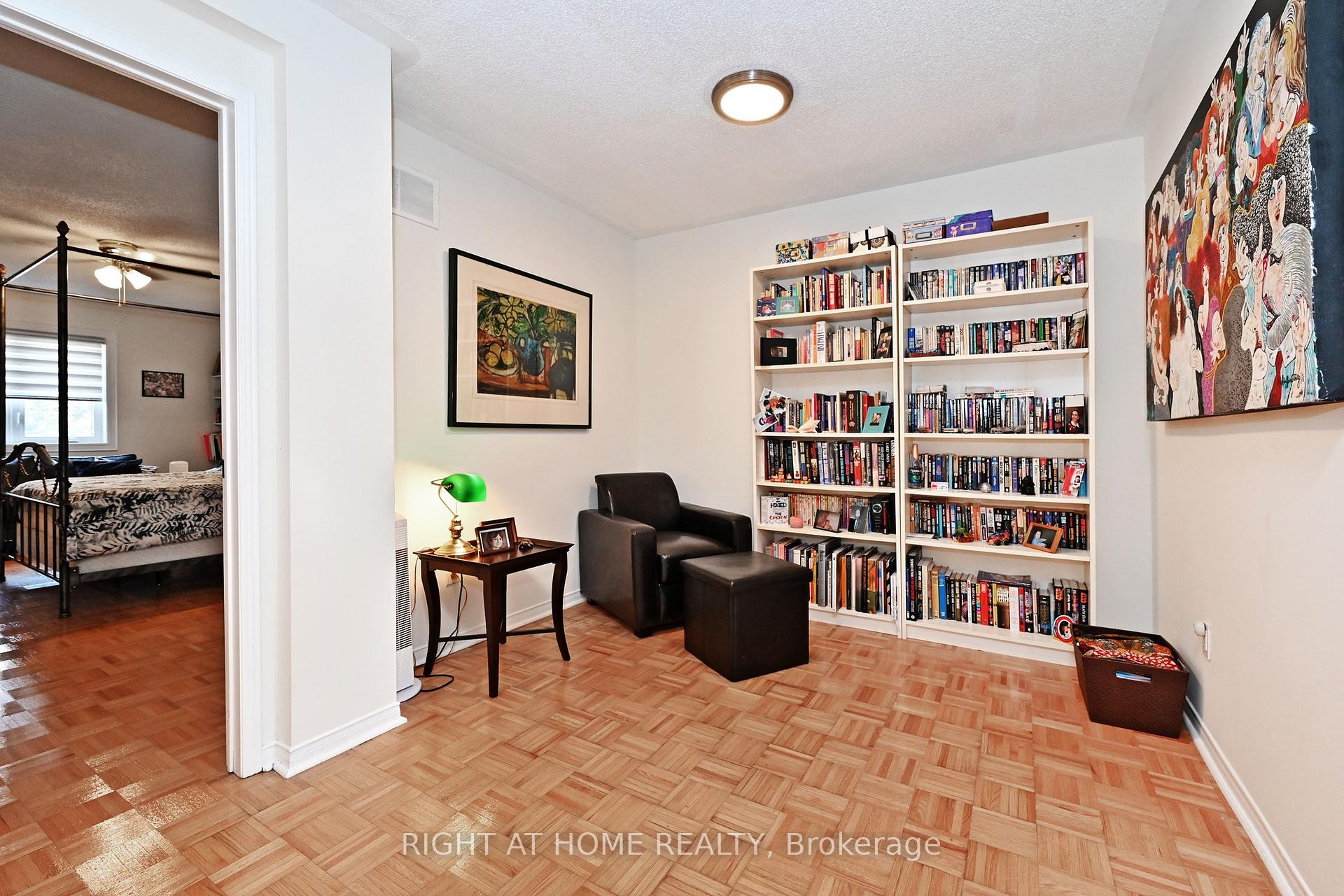 Photo 21 of 72 Wildberry Crescent, Vaughan, Vellore Village — HOMEH