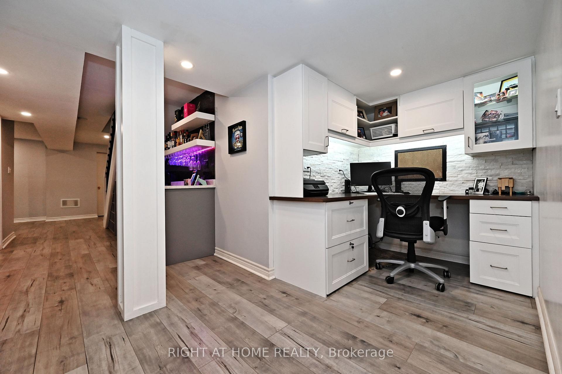 Photo 44 of 72 Wildberry Crescent, Vaughan, Vellore Village — HOMEH