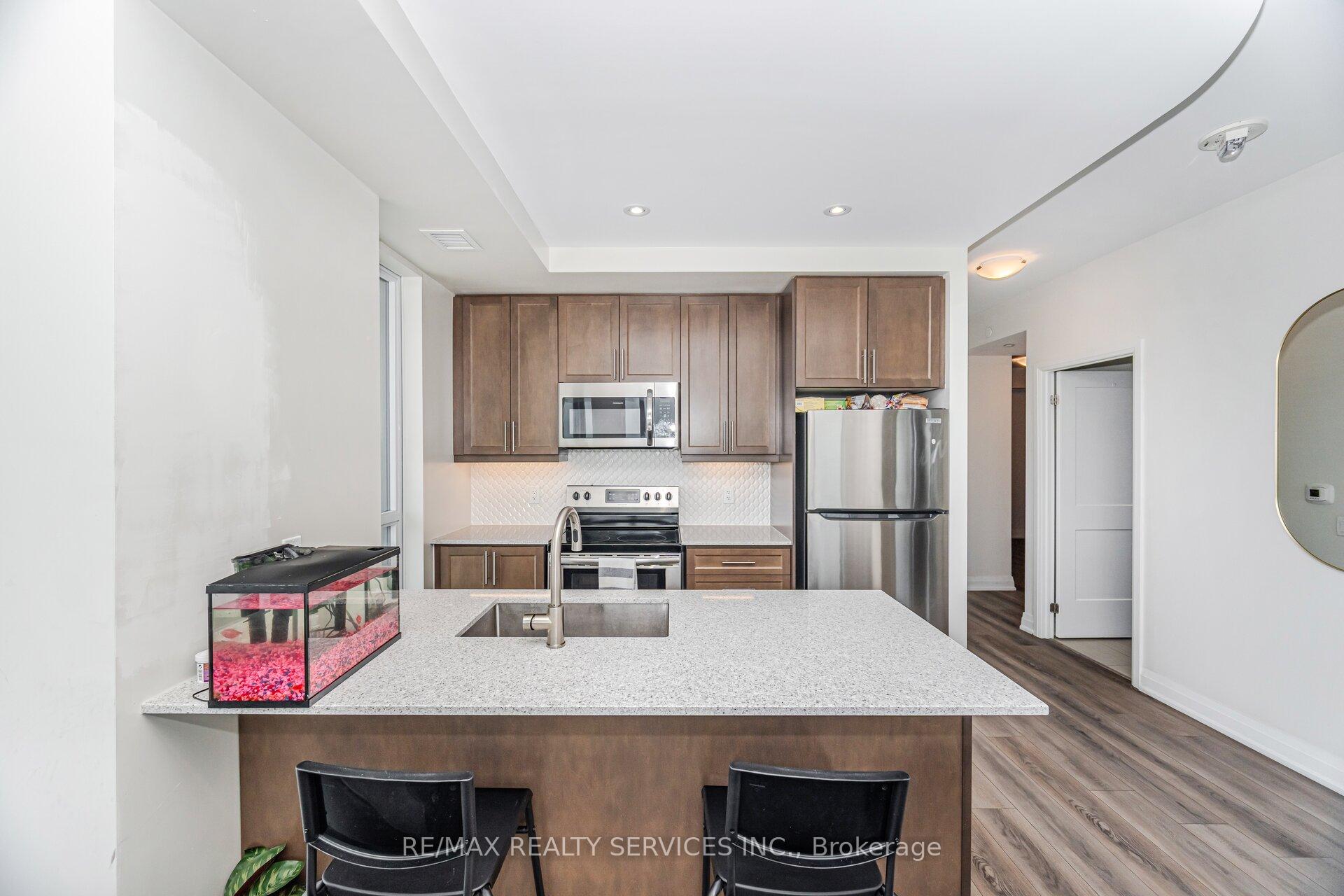 Photo 7 of Unit 1202, 15 Lynch Street, Brampton, Queen Street Corridor — HOMEH