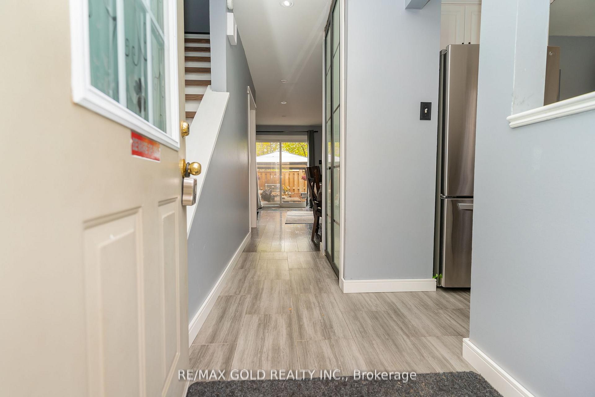 Photo 2 of Unit 110, 45 Hansen Road N, Brampton, Madoc — HOMEH