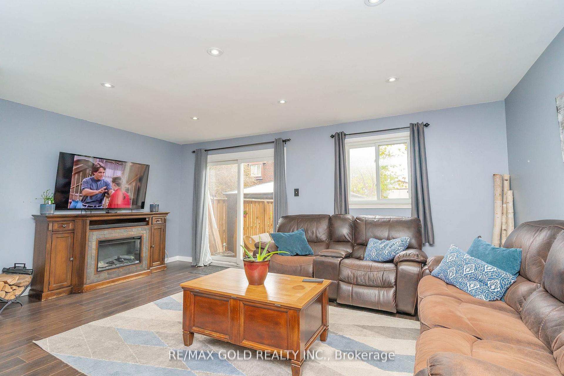 Photo 21 of Unit 110, 45 Hansen Road N, Brampton, Madoc — HOMEH