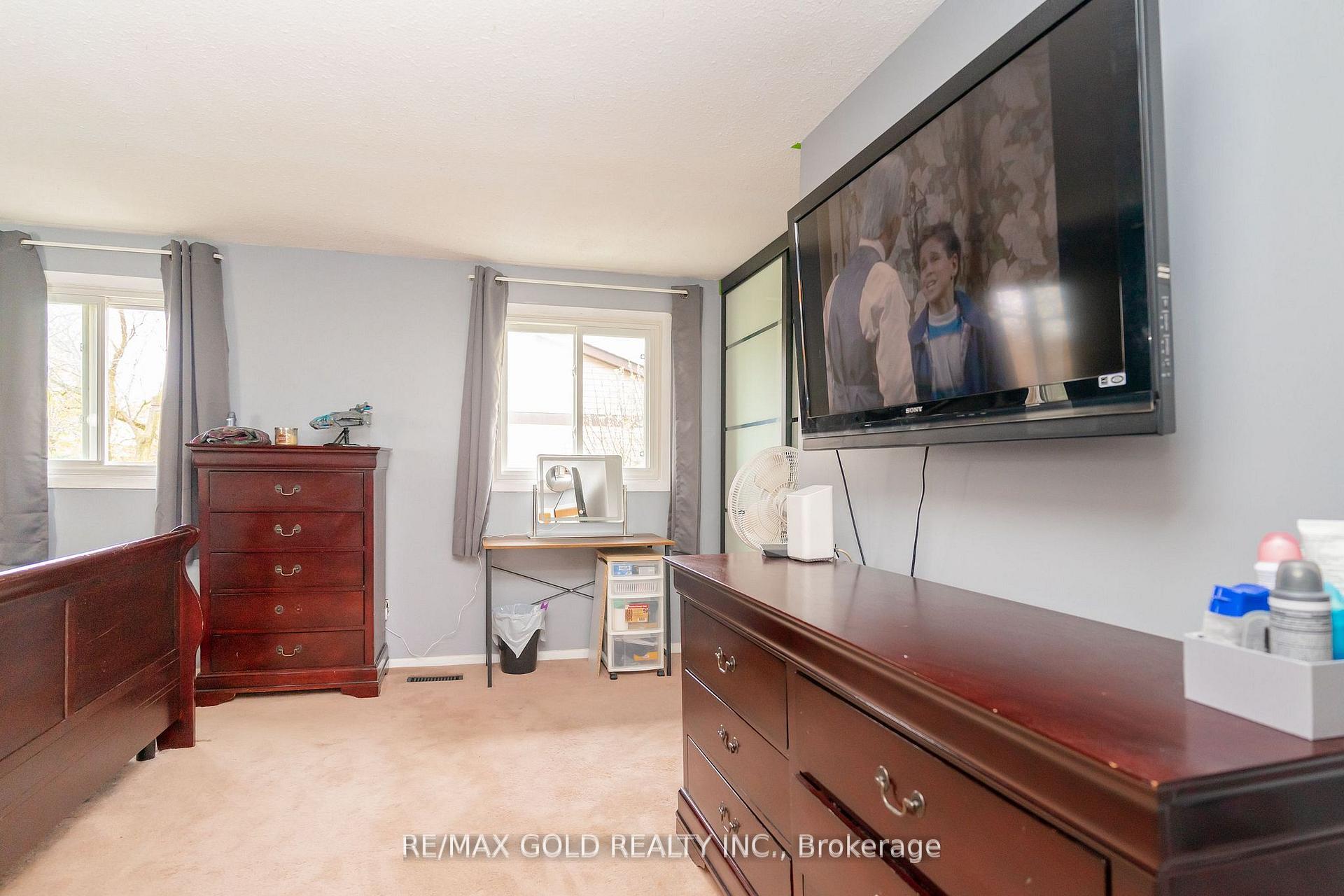 Photo 16 of Unit 110, 45 Hansen Road N, Brampton, Madoc — HOMEH