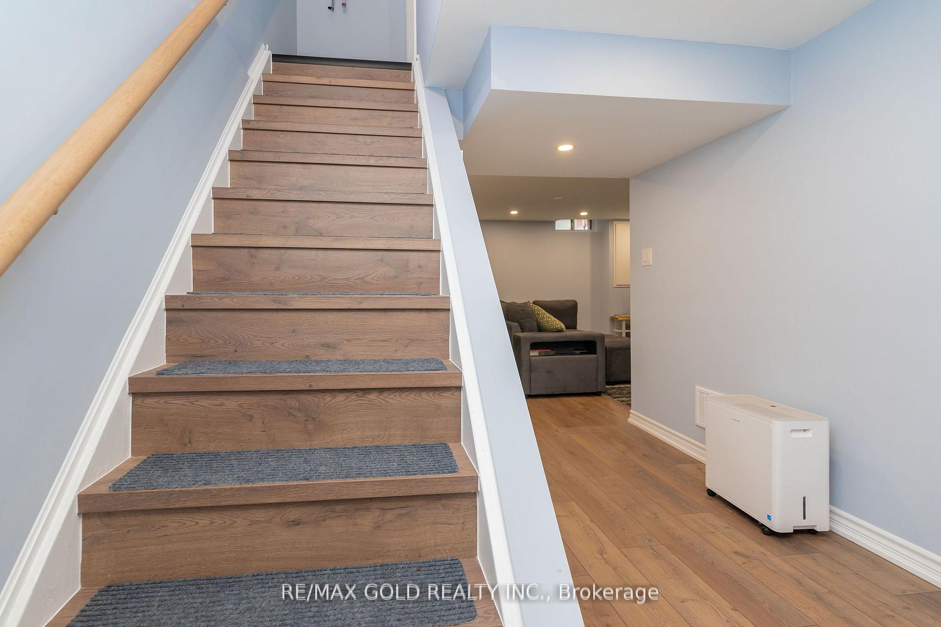 Photo 25 of Unit 110, 45 Hansen Road N, Brampton, Madoc — HOMEH
