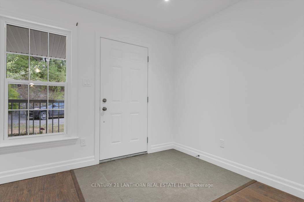 Photo 5 of Unit 14, 494 Metcalf Street, Tweed, Tweed (Village) — HOMEH