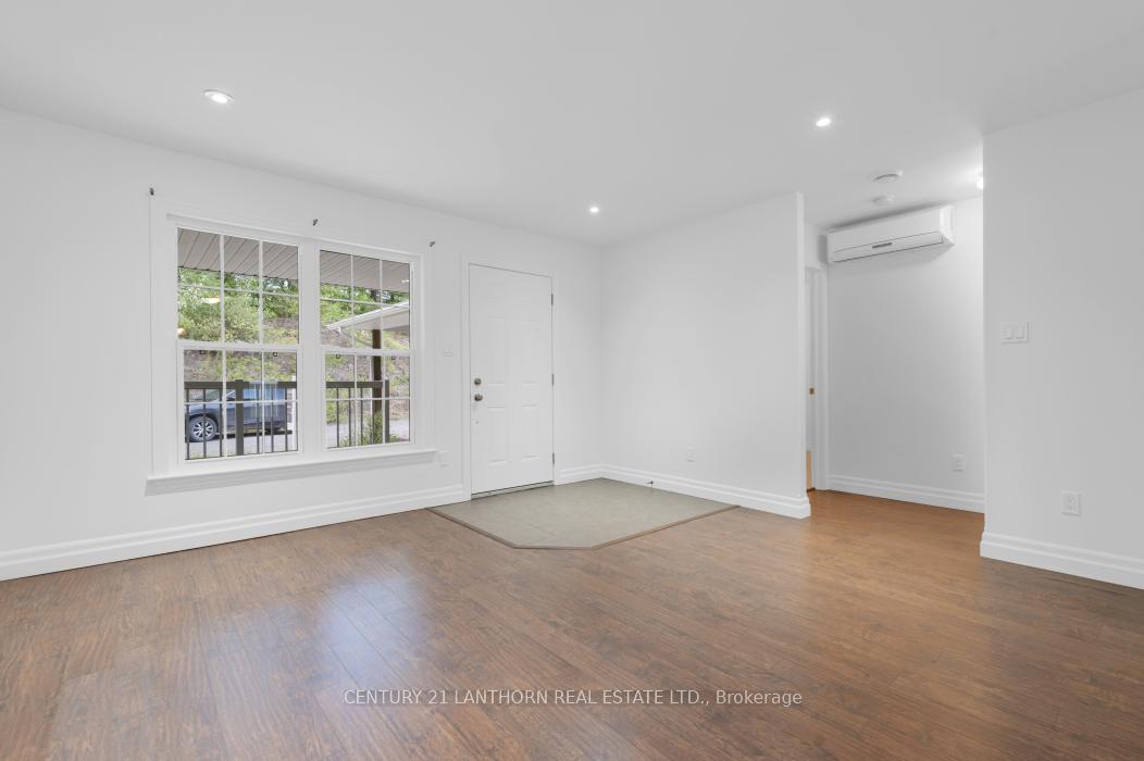 Photo 3 of Unit 14, 494 Metcalf Street, Tweed, Tweed (Village) — HOMEH