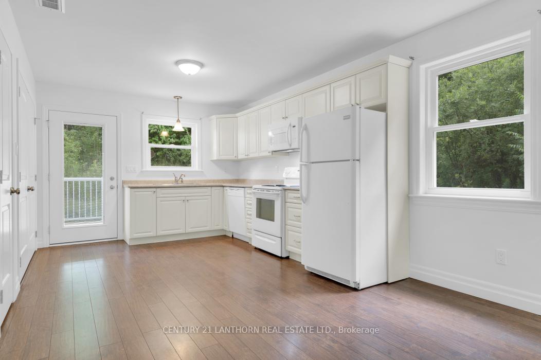 Photo 12 of Unit 14, 494 Metcalf Street, Tweed, Tweed (Village) — HOMEH
