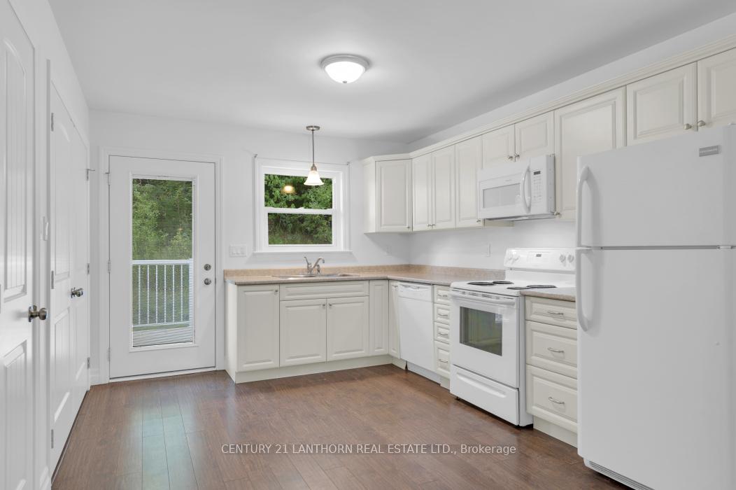 Photo 10 of Unit 14, 494 Metcalf Street, Tweed, Tweed (Village) — HOMEH