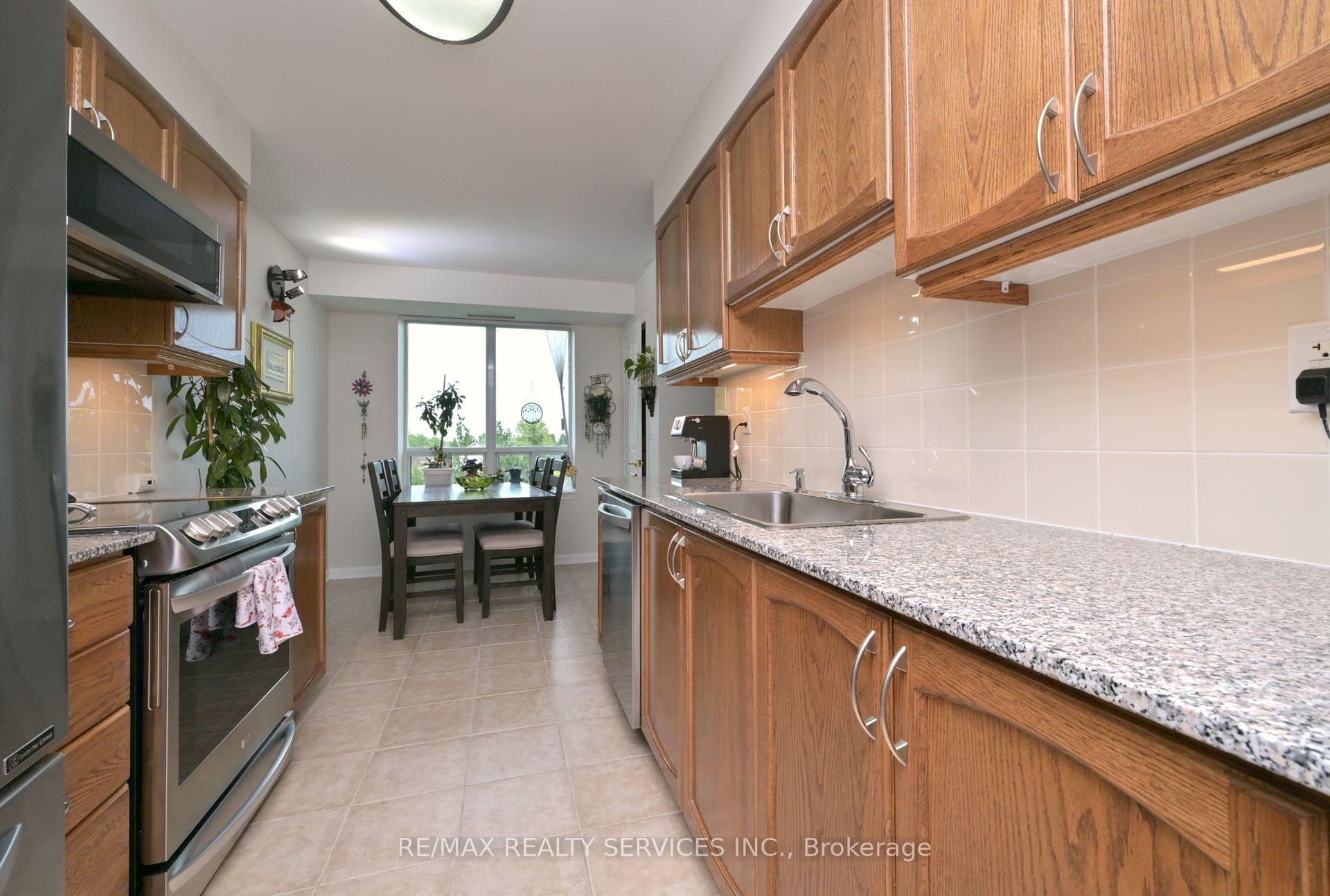 Photo 10 of Unit 305, 65 Via Rosedale, Brampton, Sandringham-Wellington — HOMEH