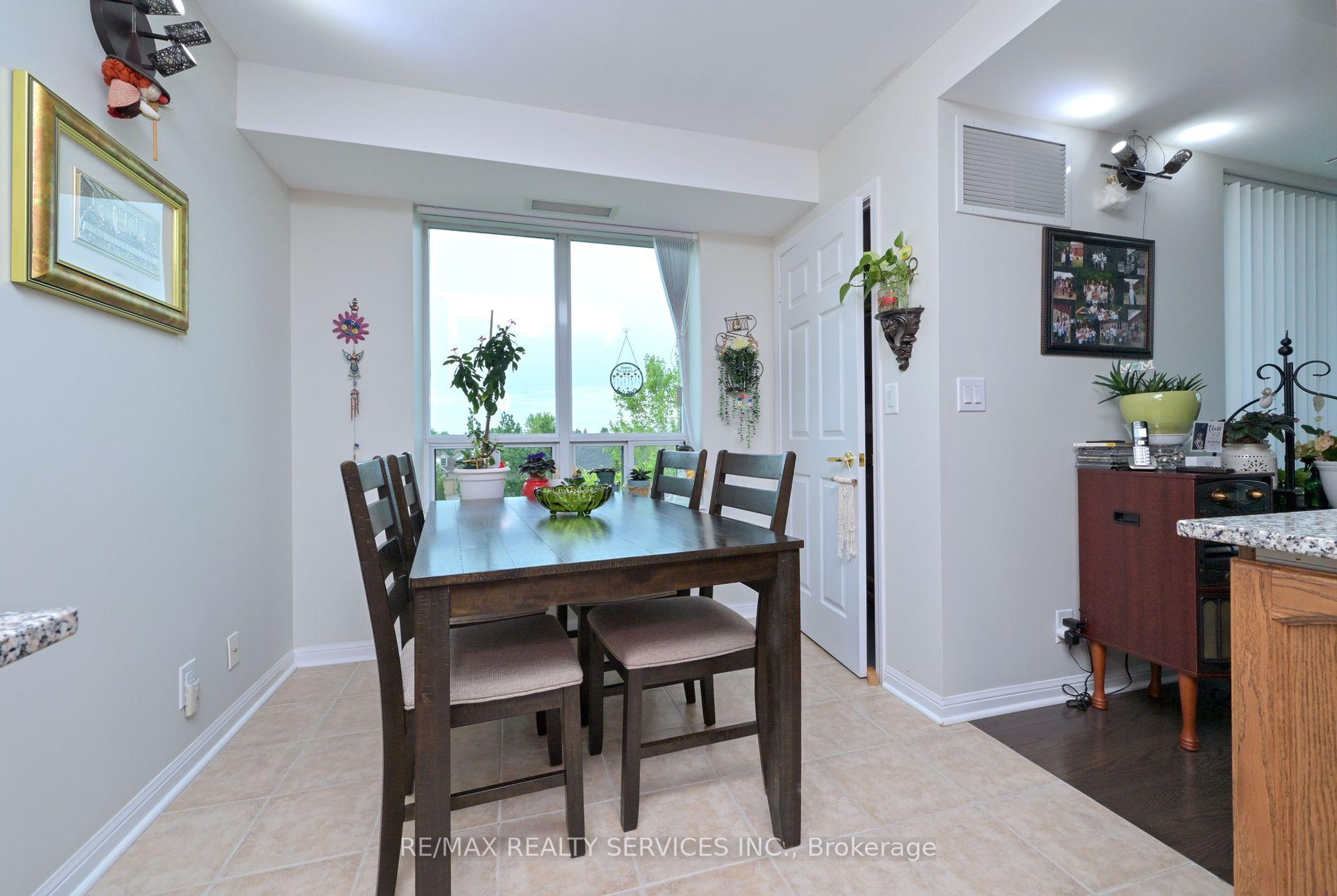 Photo 8 of Unit 305, 65 Via Rosedale, Brampton, Sandringham-Wellington — HOMEH