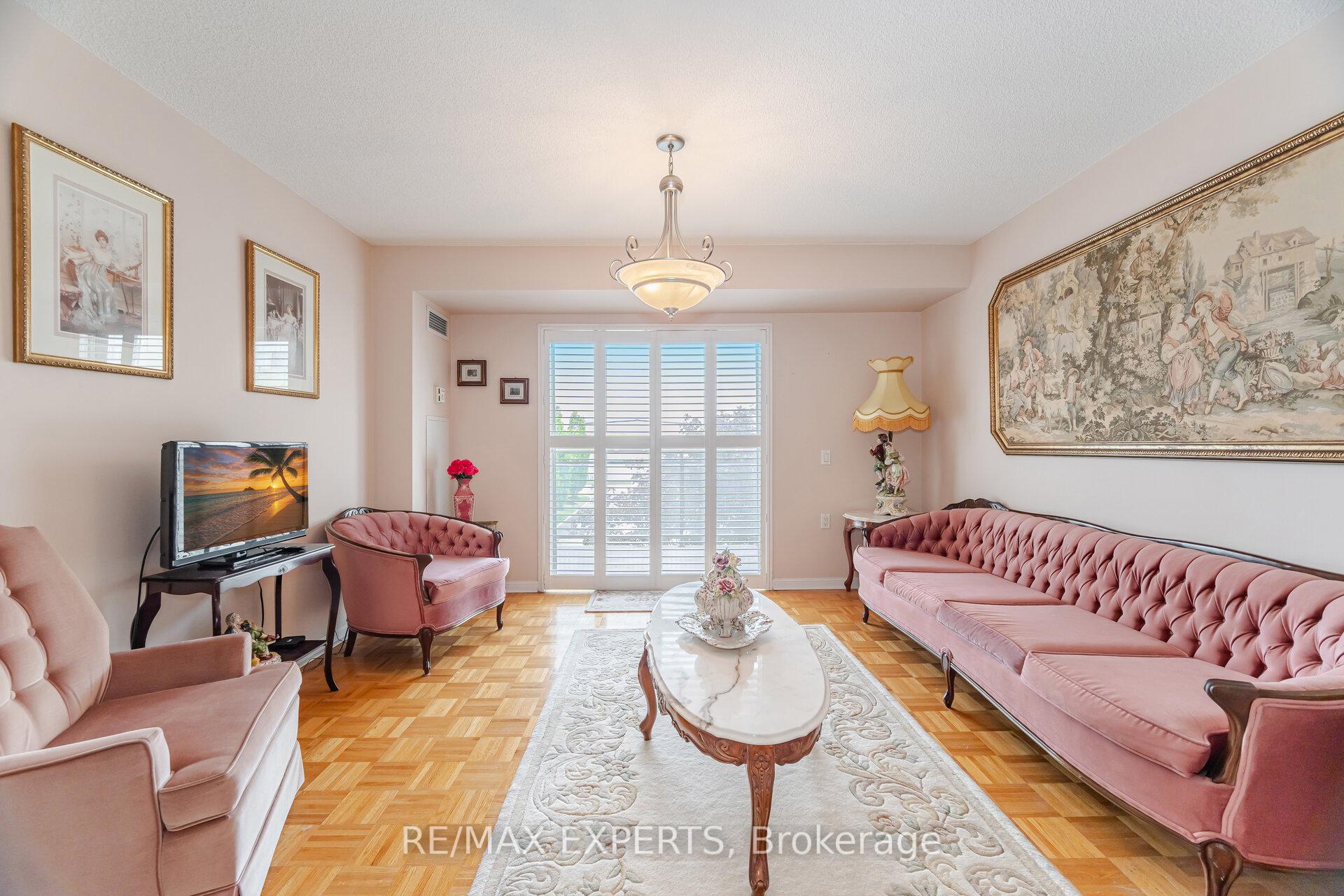 Photo 40 of Unit 312, 2504 Rutherford Road, Vaughan, Maple — HOMEH
