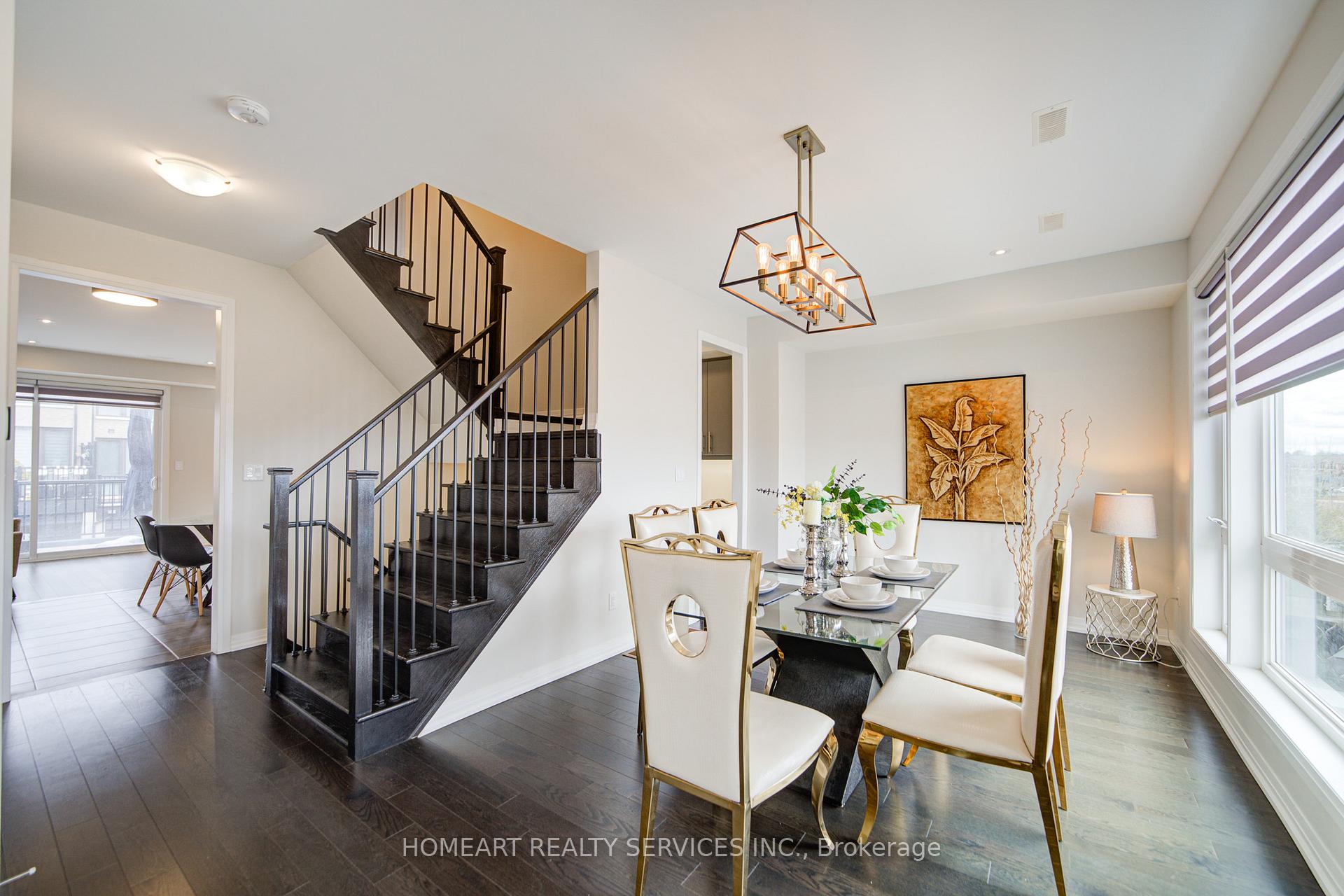 Photo 12 of 20 Concetta Conte Avenue, Markham, Victoria Square — HOMEH