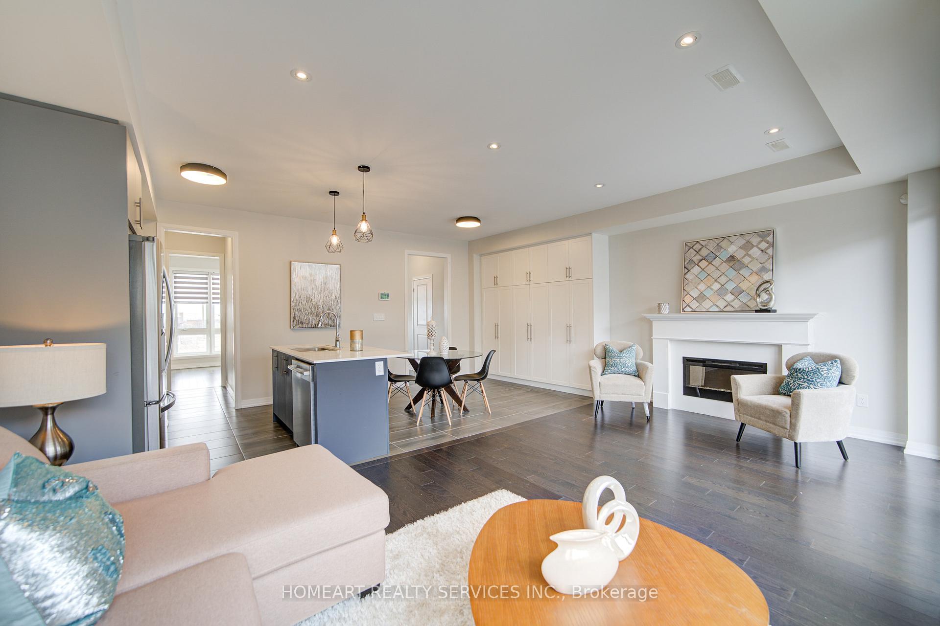 Photo 17 of 20 Concetta Conte Avenue, Markham, Victoria Square — HOMEH
