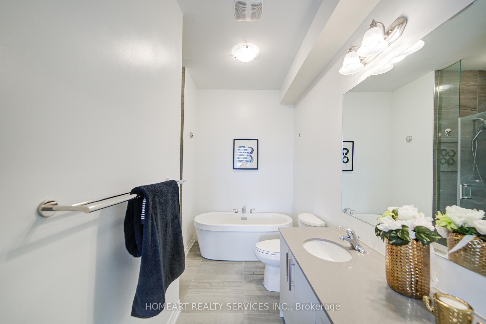 Photo 15 of 20 Concetta Conte Avenue, Markham, Victoria Square — HOMEH