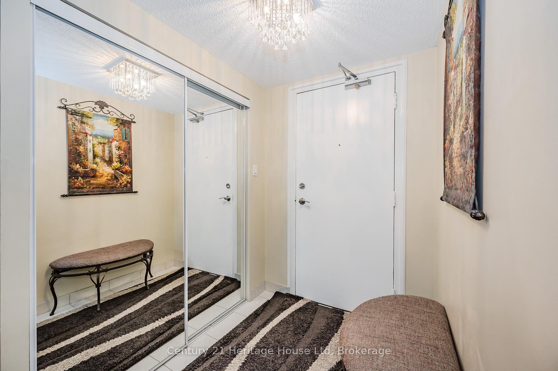 Photo 6 of Unit 306, 93 Westwood Road, Guelph, Willow West/Sugarbush/West Acres — HOMEH