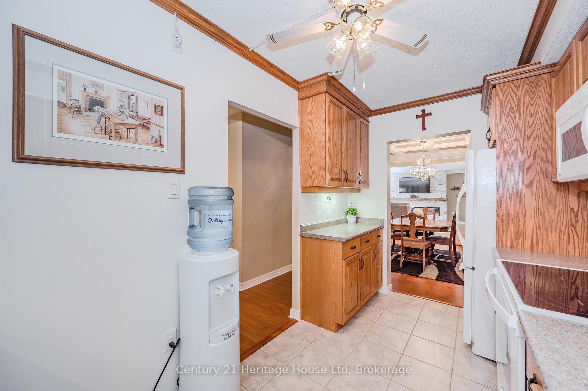 Photo 12 of Unit 306, 93 Westwood Road, Guelph, Willow West/Sugarbush/West Acres — HOMEH