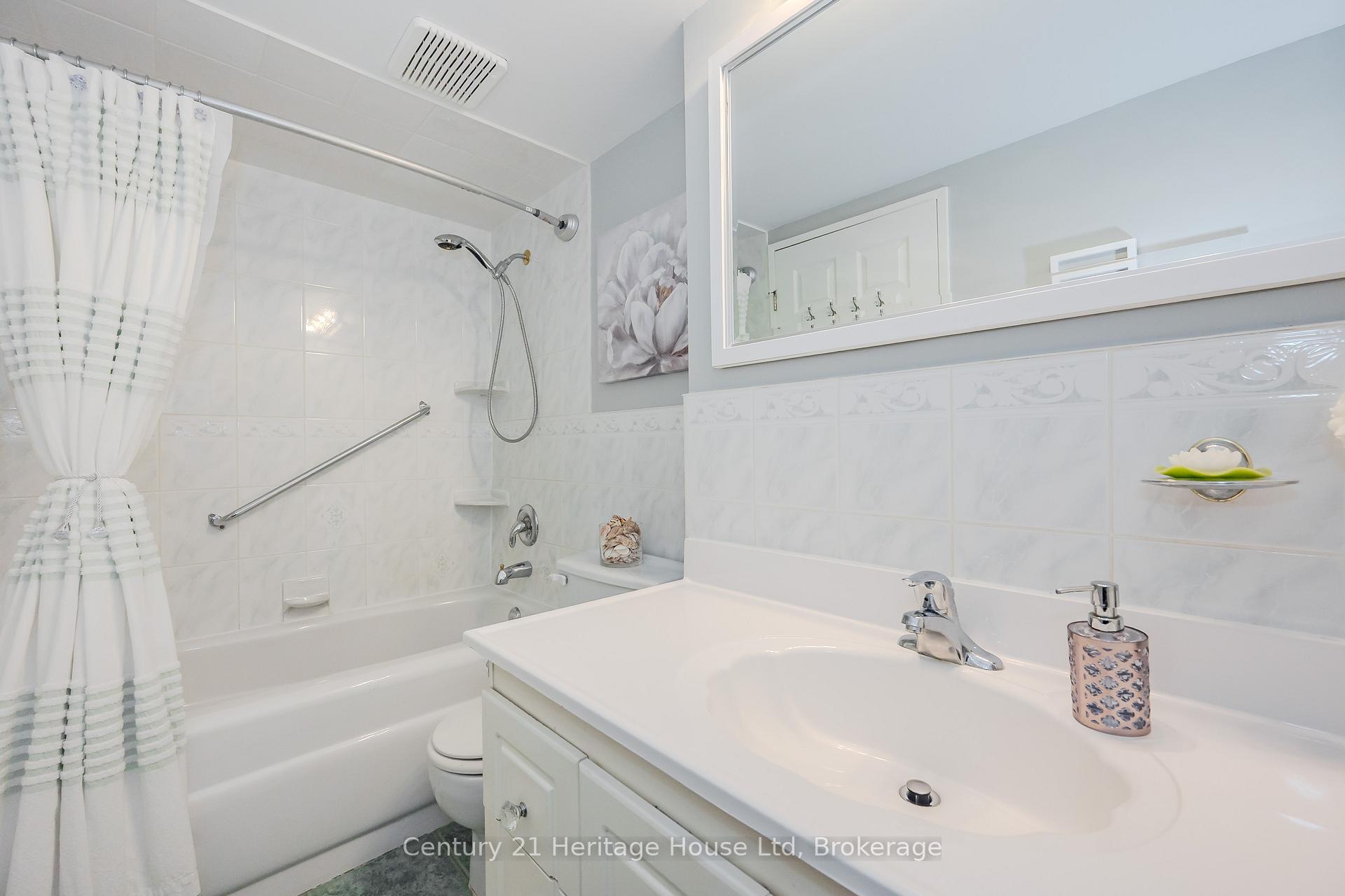 Photo 15 of Unit 306, 93 Westwood Road, Guelph, Willow West/Sugarbush/West Acres — HOMEH