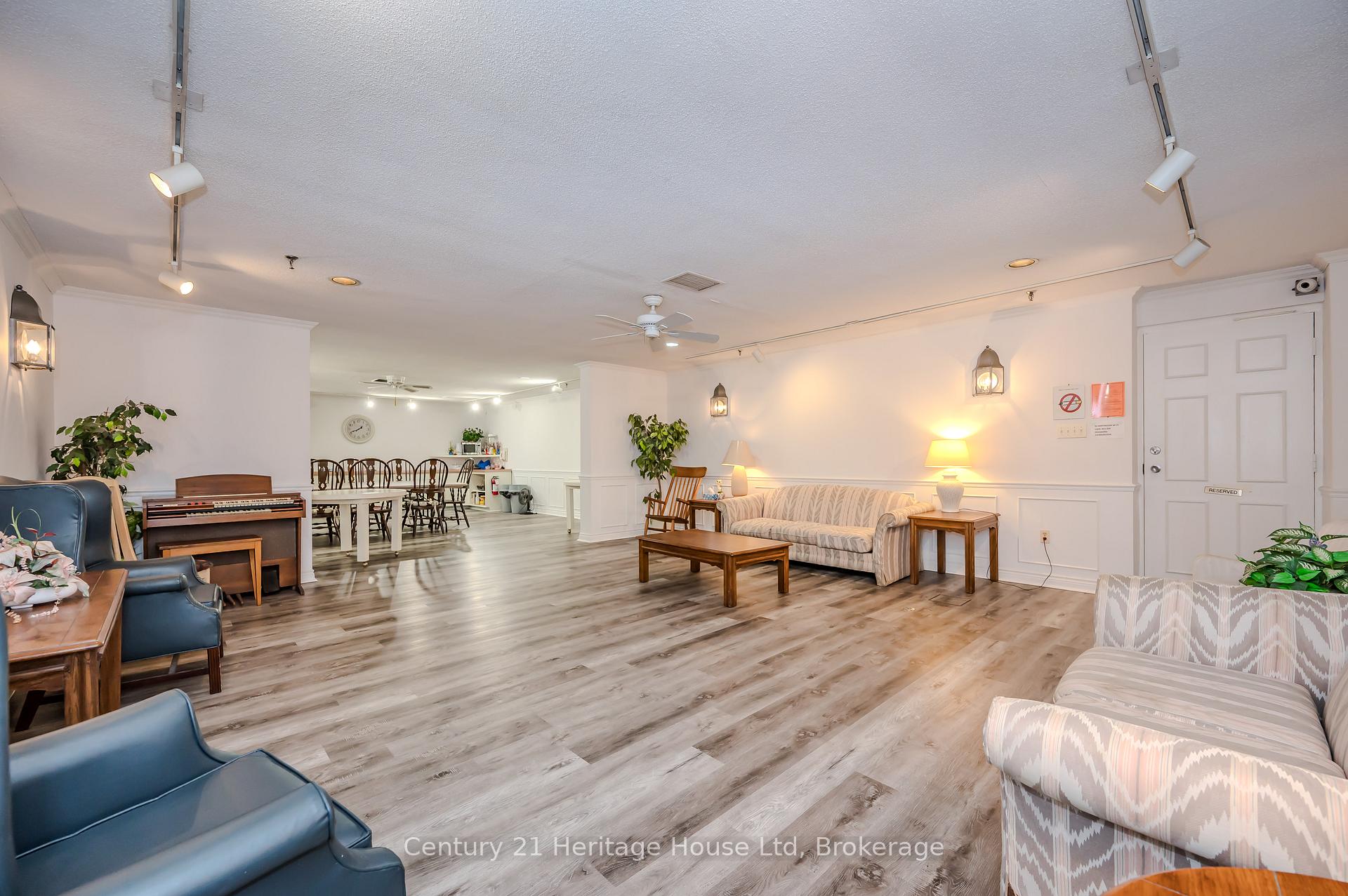 Photo 24 of Unit 306, 93 Westwood Road, Guelph, Willow West/Sugarbush/West Acres — HOMEH