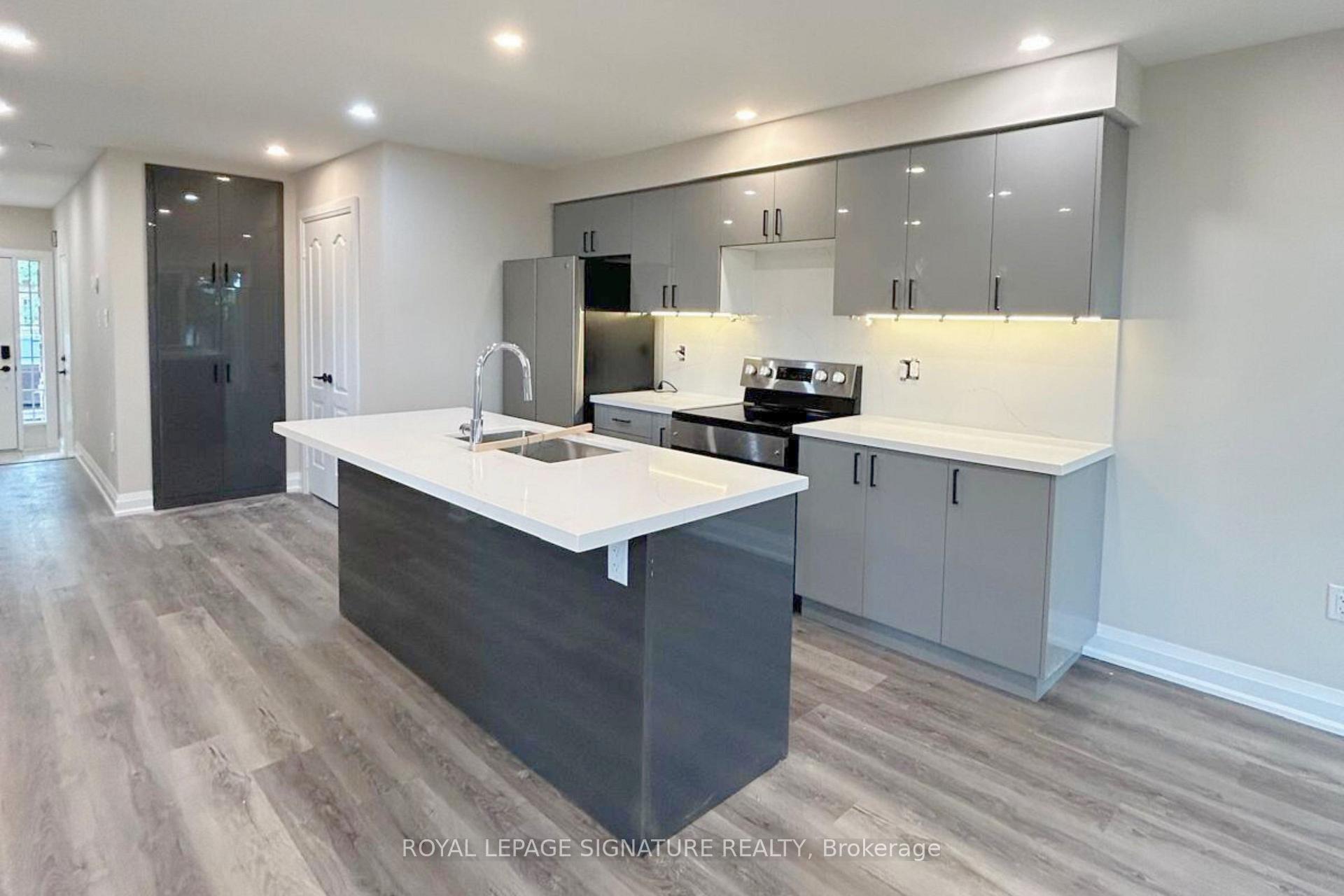 Photo 3 of 84 Smith Street, New Tecumseth, Alliston — HOMEH