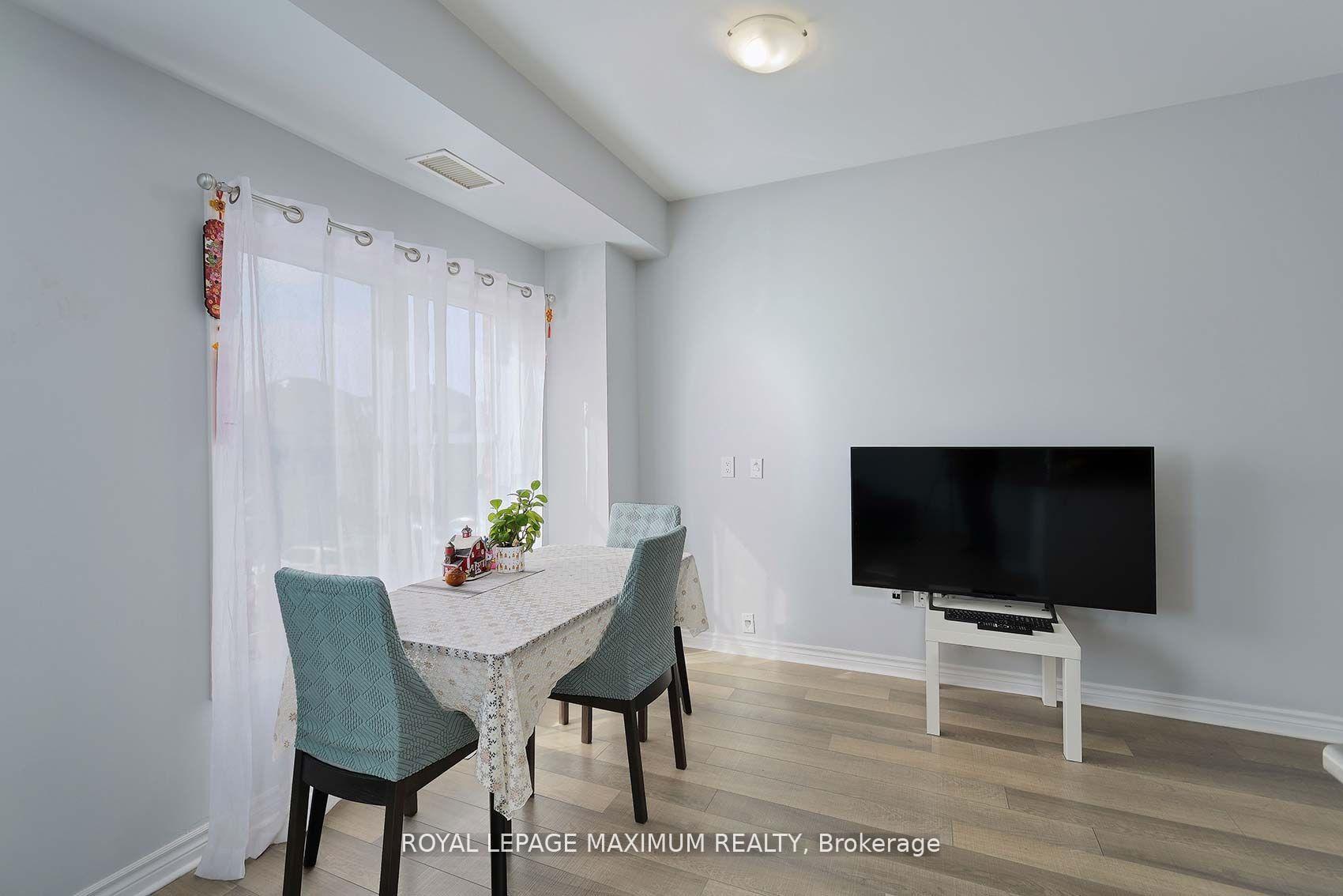 Photo 11 of Unit 214, 3905 Major Mackenzie Drive W, Vaughan, Vellore Village — HOMEH