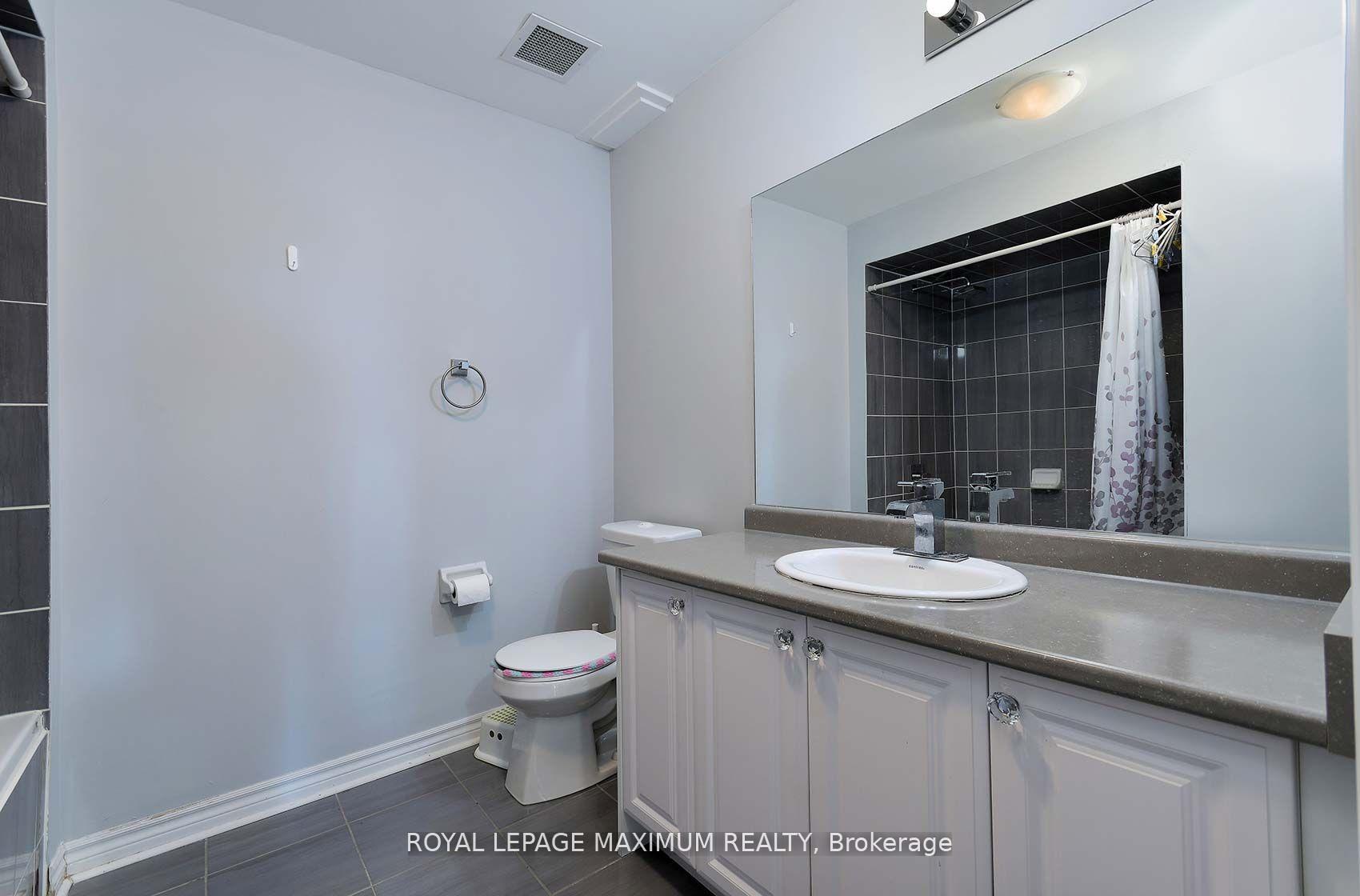 Photo 14 of Unit 214, 3905 Major Mackenzie Drive W, Vaughan, Vellore Village — HOMEH