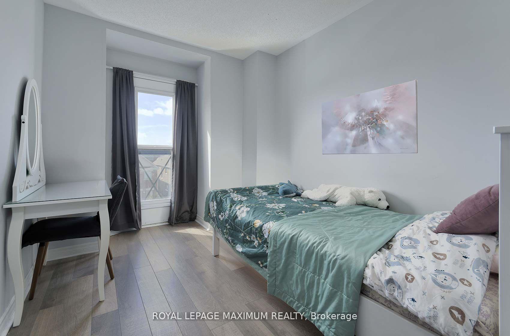 Photo 13 of Unit 214, 3905 Major Mackenzie Drive W, Vaughan, Vellore Village — HOMEH