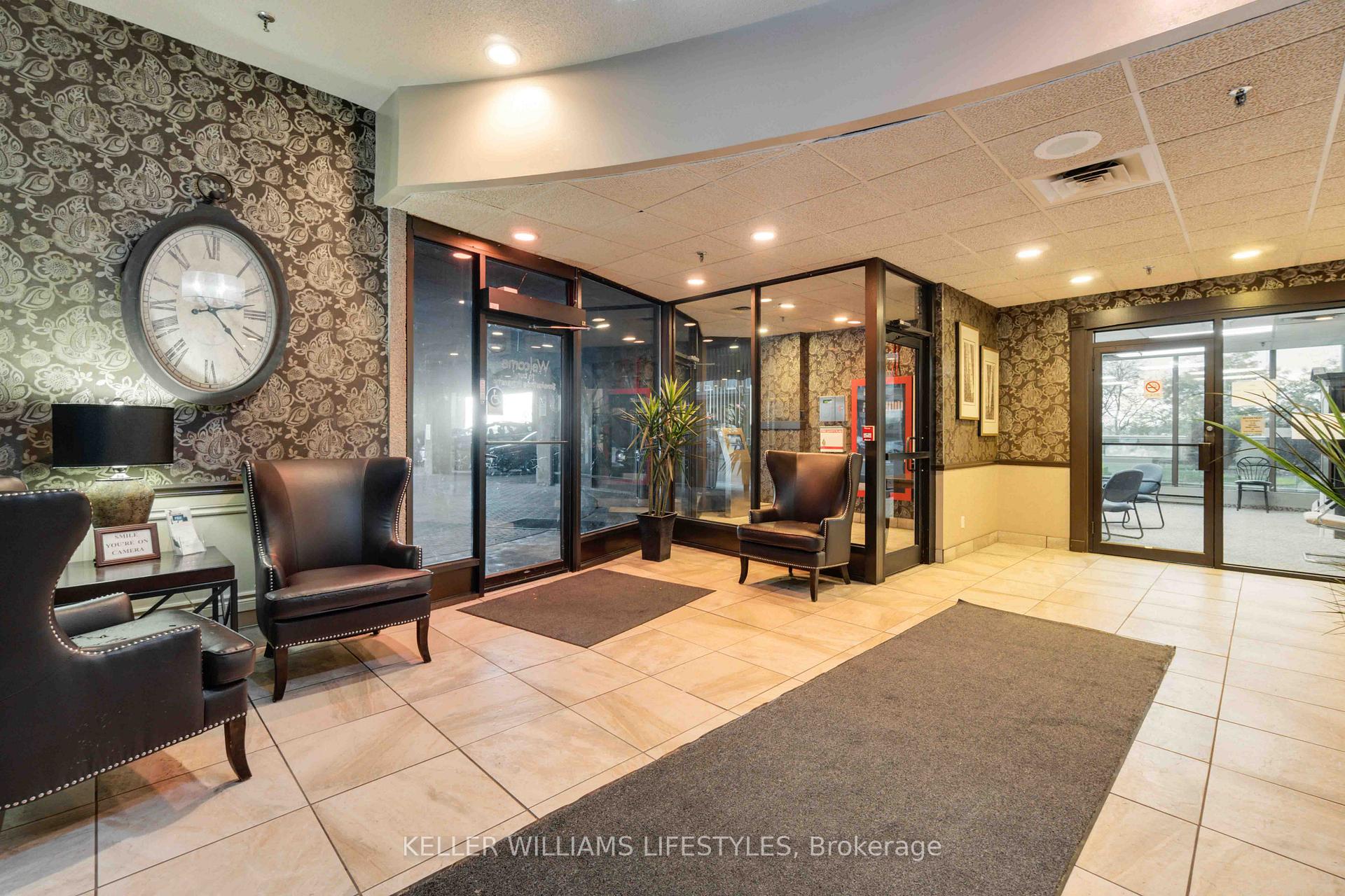 Photo 15 of Unit 603, 155 Front Street N, Sarnia — HOMEH