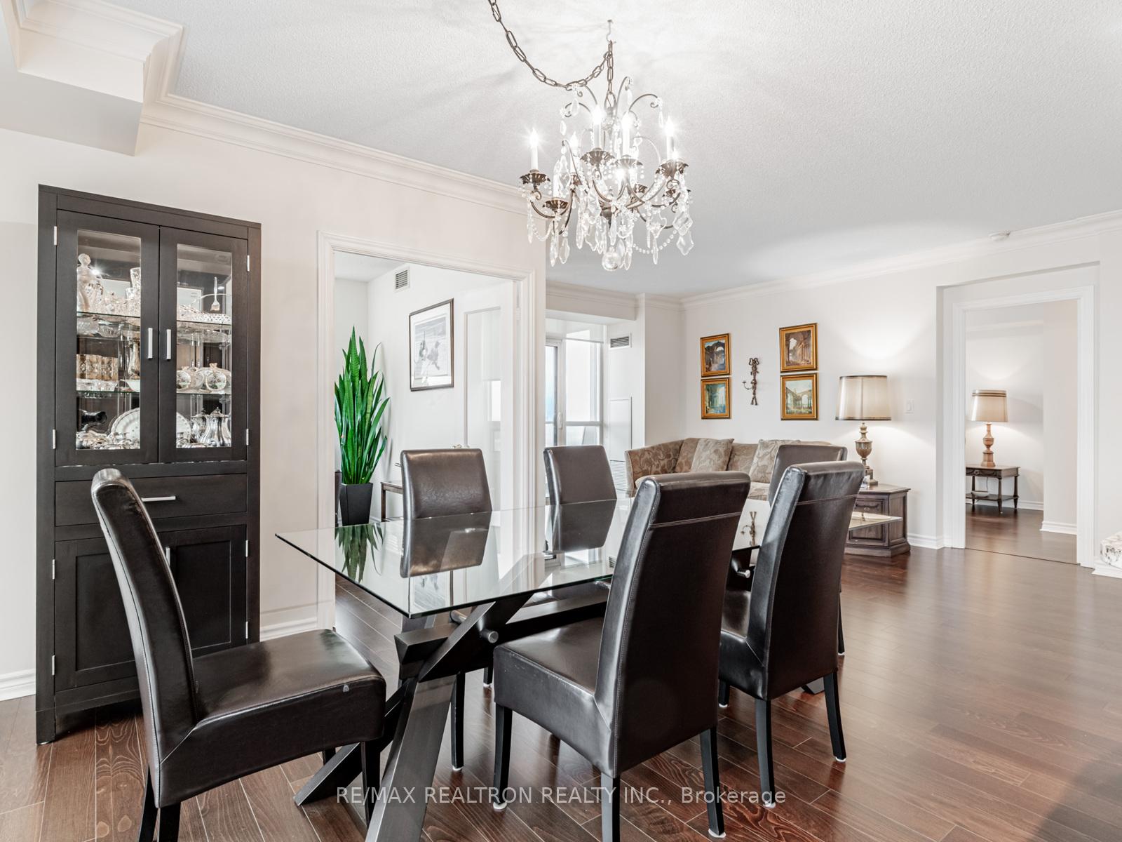 Photo 9 of Unit 1011, 88 Promenade Circle, Vaughan, Brownridge — HOMEH