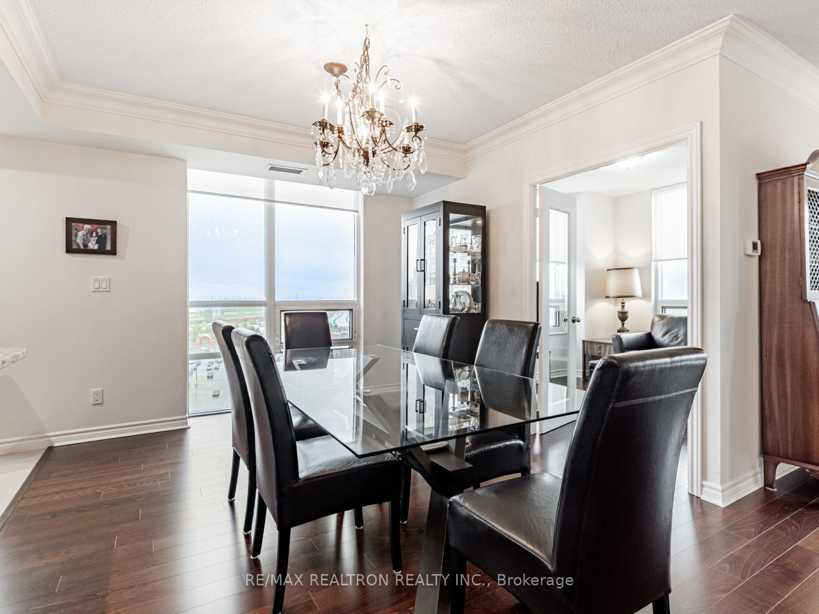 Photo 13 of Unit 1011, 88 Promenade Circle, Vaughan, Brownridge — HOMEH