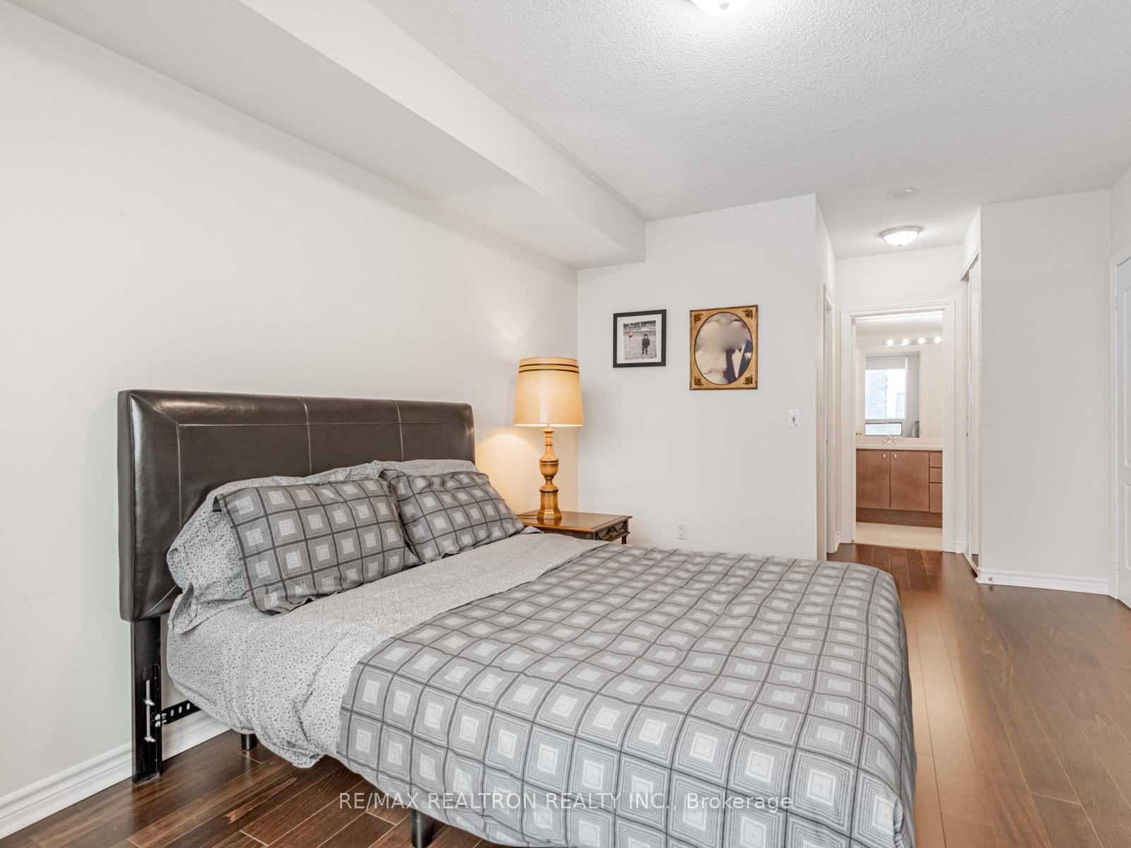Photo 20 of Unit 1011, 88 Promenade Circle, Vaughan, Brownridge — HOMEH