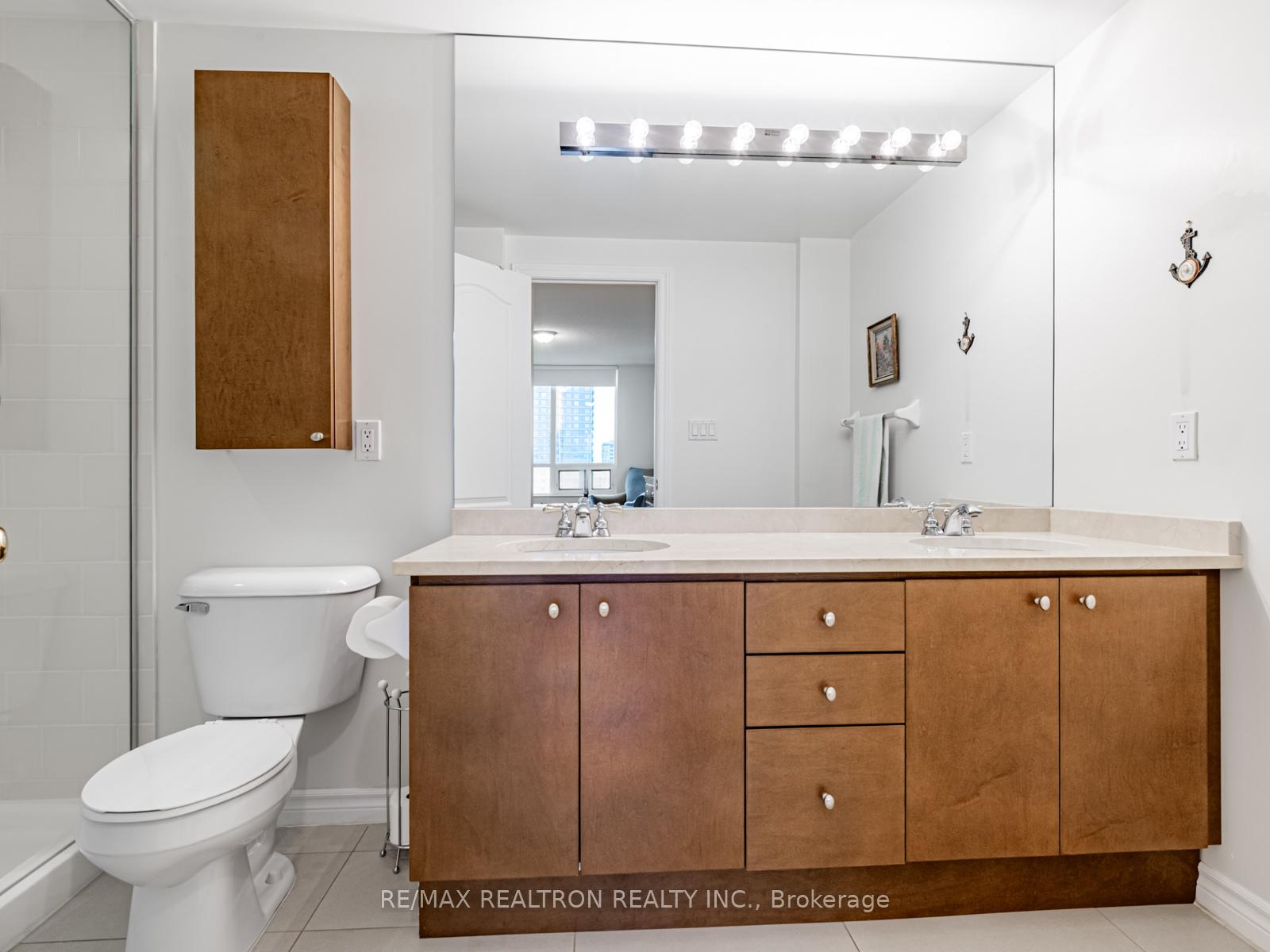 Photo 17 of Unit 1011, 88 Promenade Circle, Vaughan, Brownridge — HOMEH
