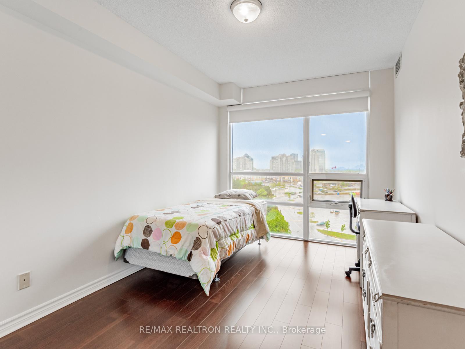 Photo 21 of Unit 1011, 88 Promenade Circle, Vaughan, Brownridge — HOMEH