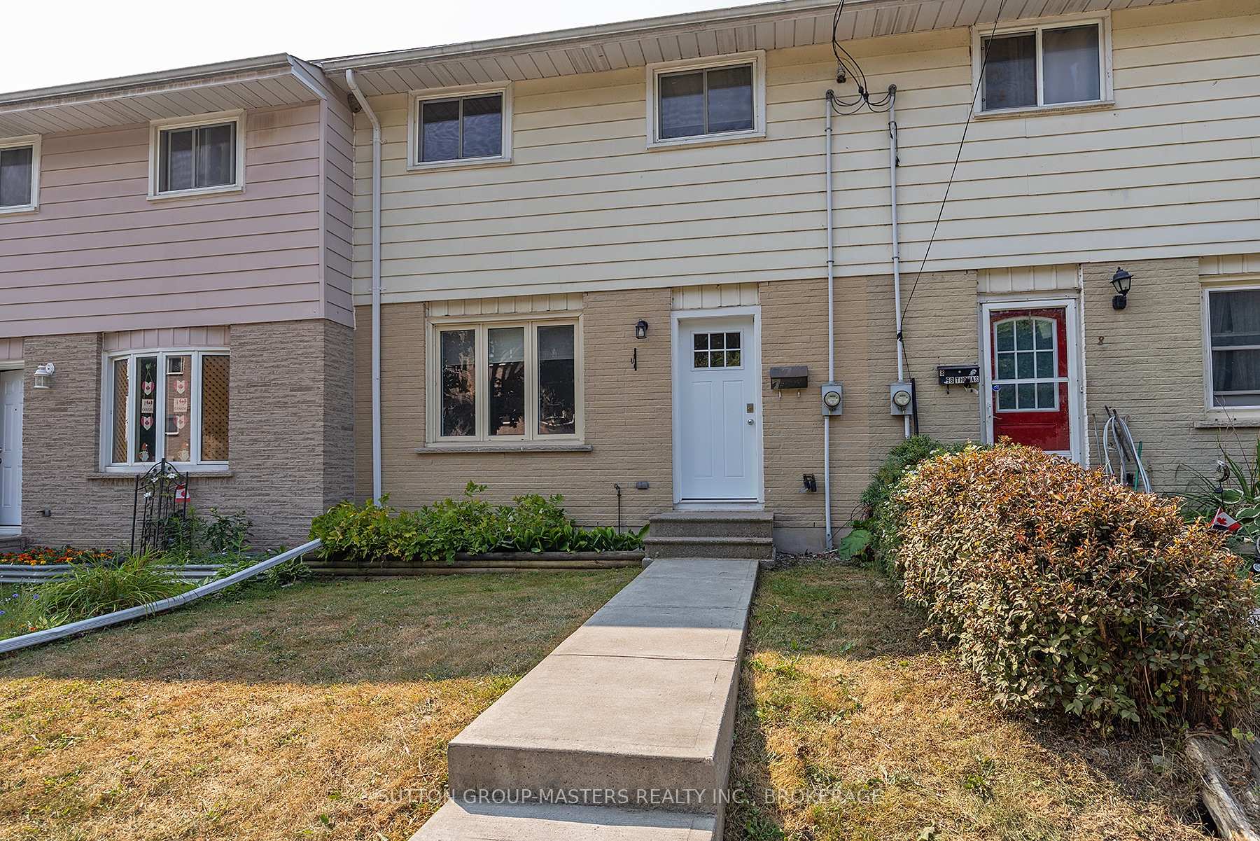 Photo 14 of 7-98 Thomas Street, Kingston, East of Sir John A. Blvd — HOMEH