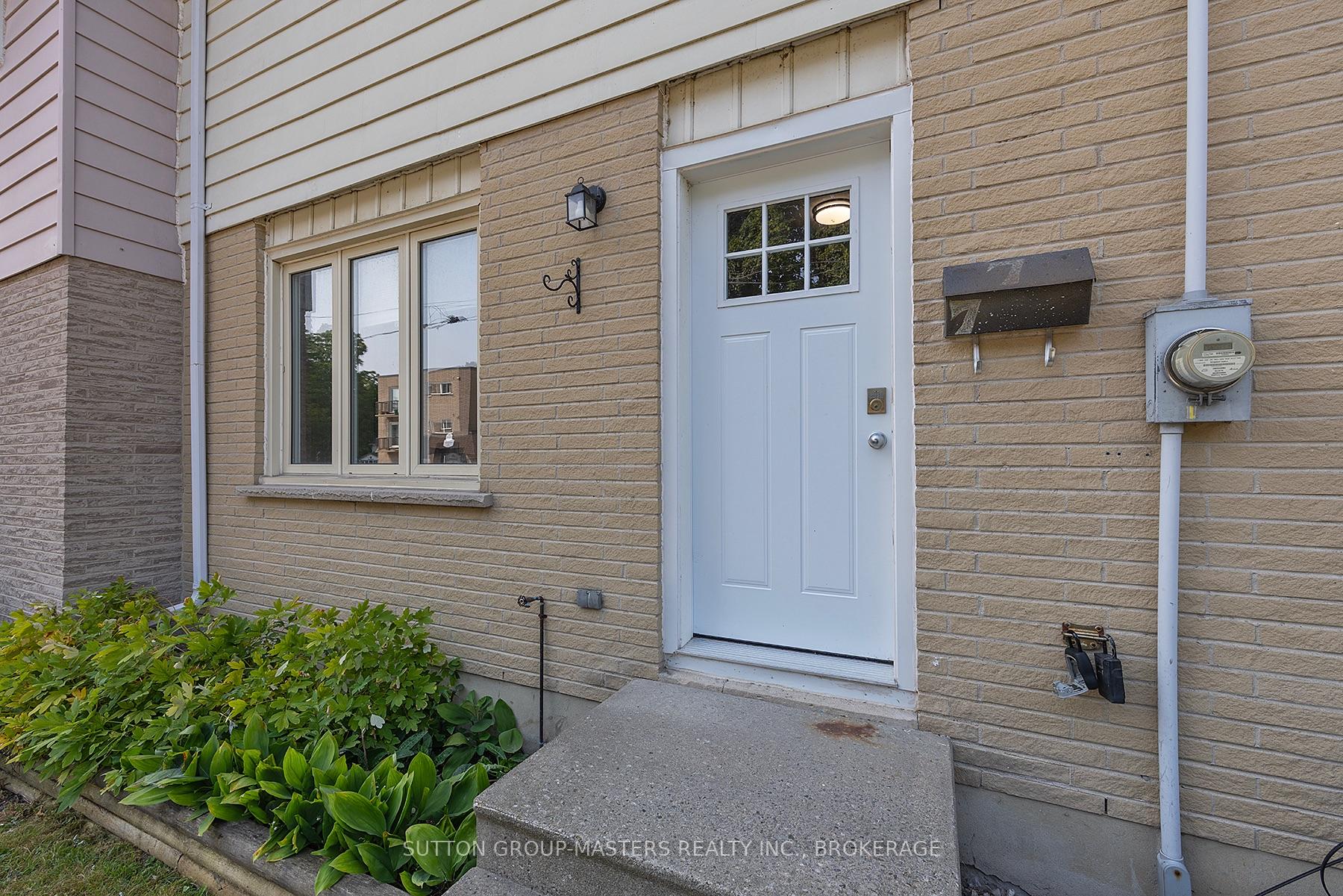 Photo 17 of 7-98 Thomas Street, Kingston, East of Sir John A. Blvd — HOMEH