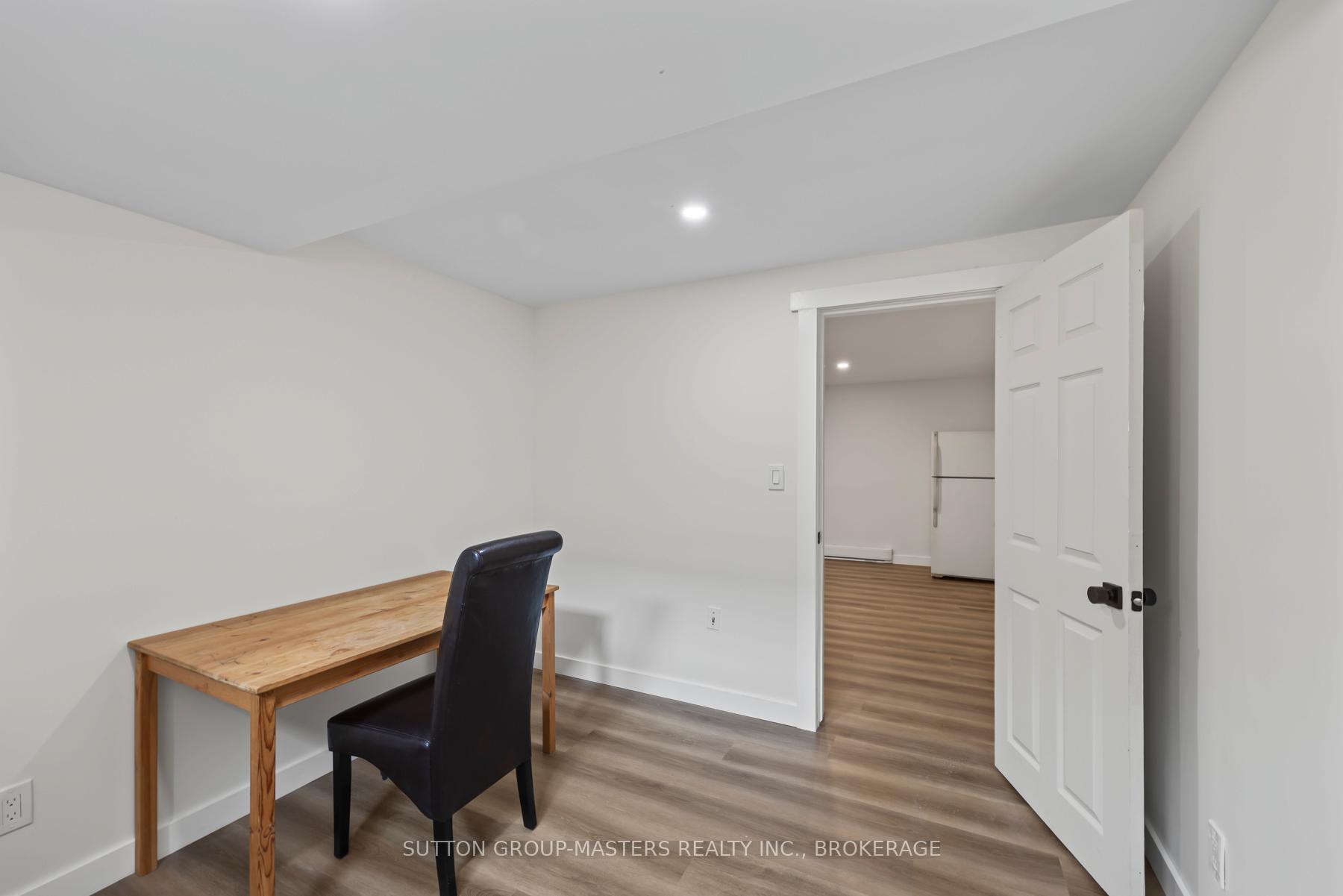 Photo 11 of 7-98 Thomas Street, Kingston, East of Sir John A. Blvd — HOMEH