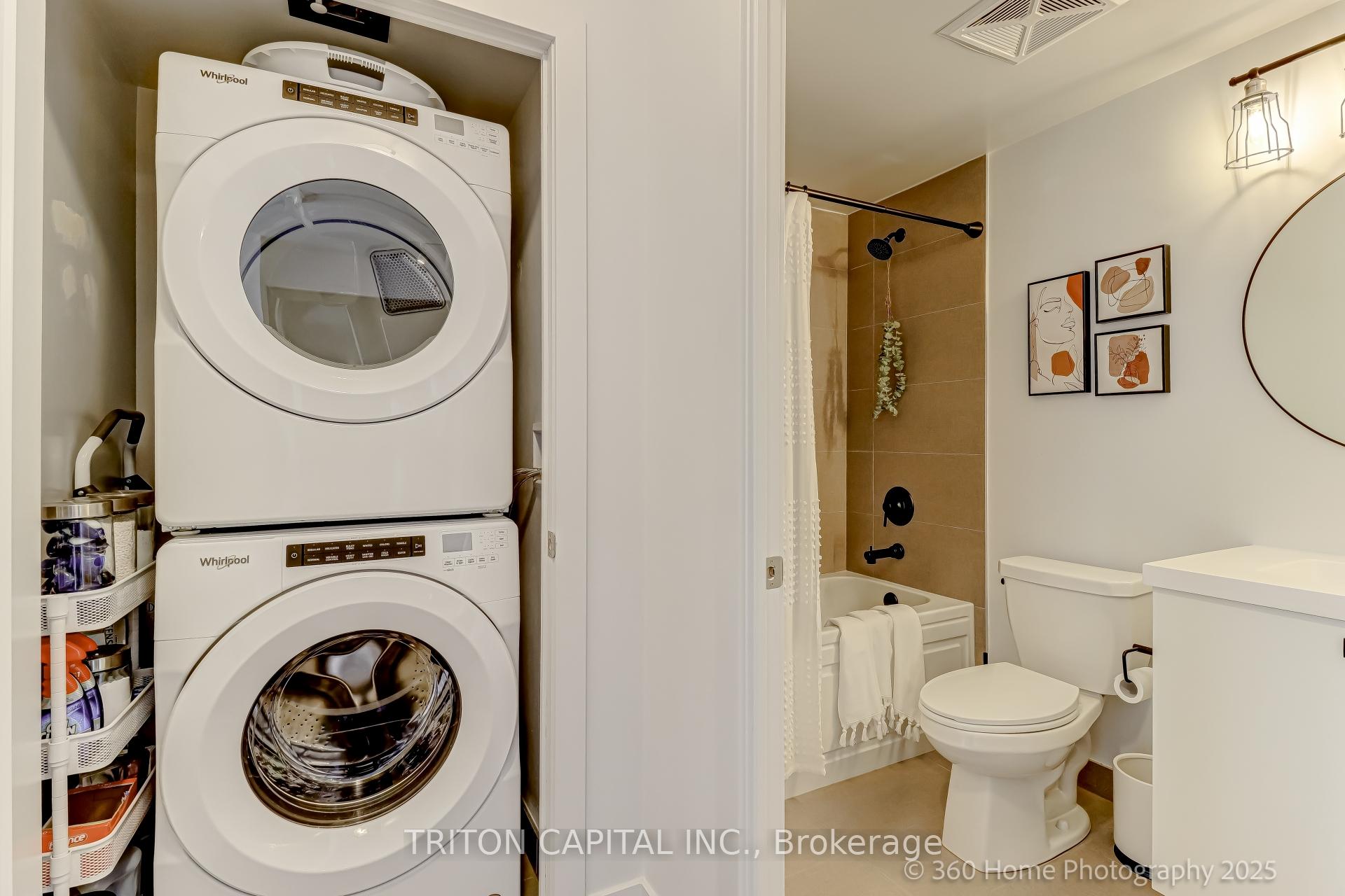 Photo 3 of Unit 418, 2550 Simcoe St N Street, Oshawa, Windfields — HOMEH