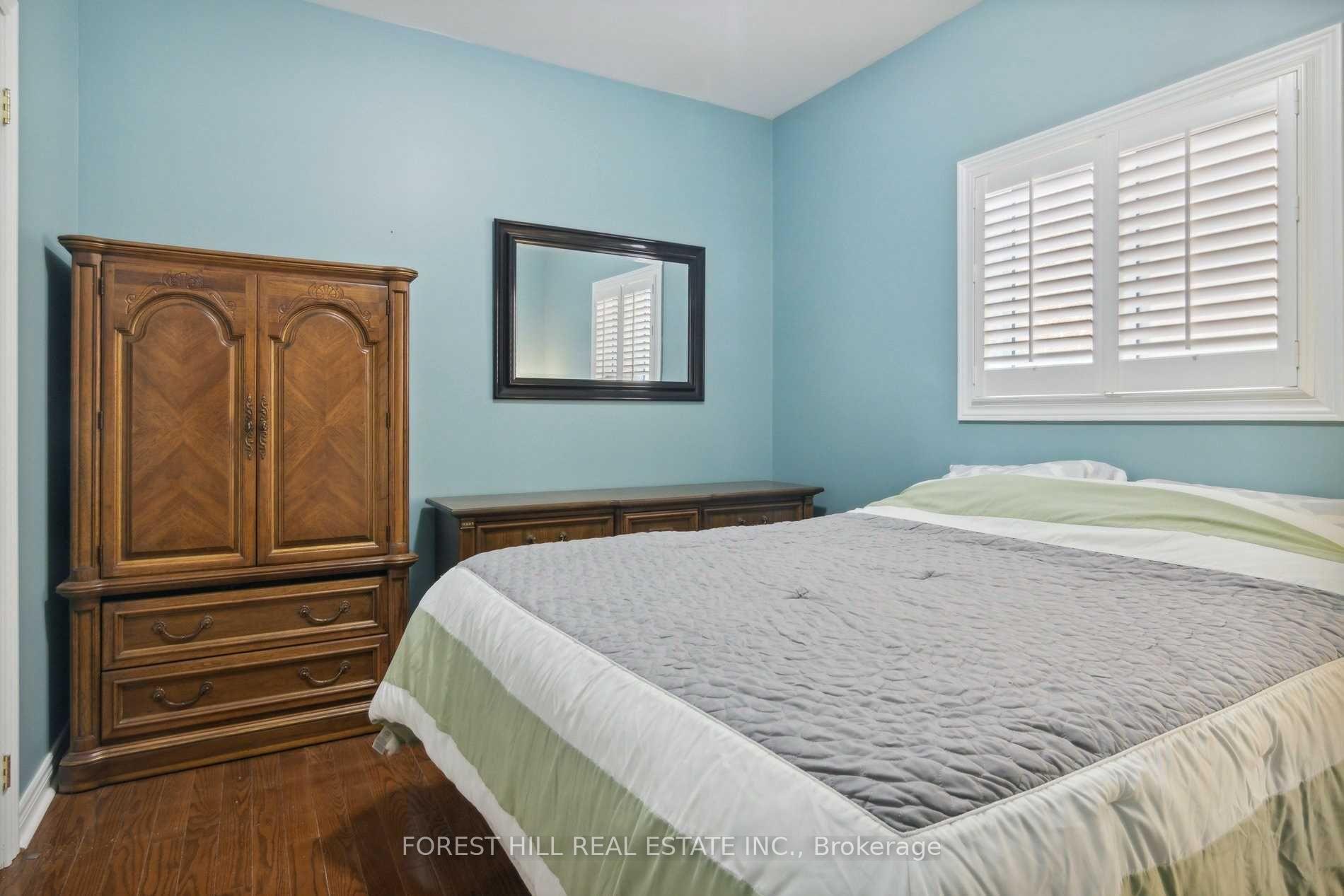 Photo 14 of 125 Belvia Drive, Vaughan, Patterson — HOMEH