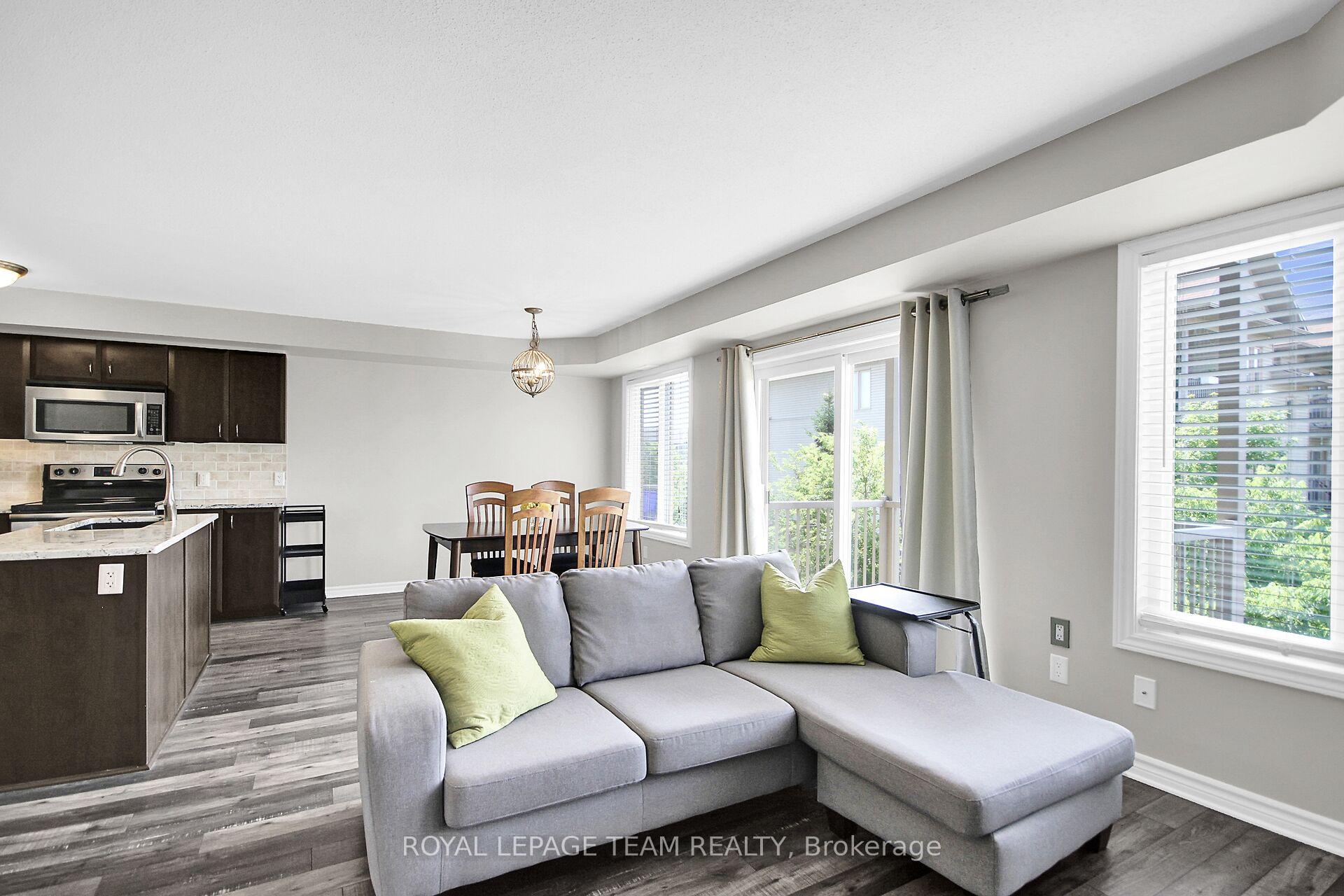 Photo 10 of Unit 5, 46 Barnstone Drive, Ottawa, Barrhaven East — HOMEH
