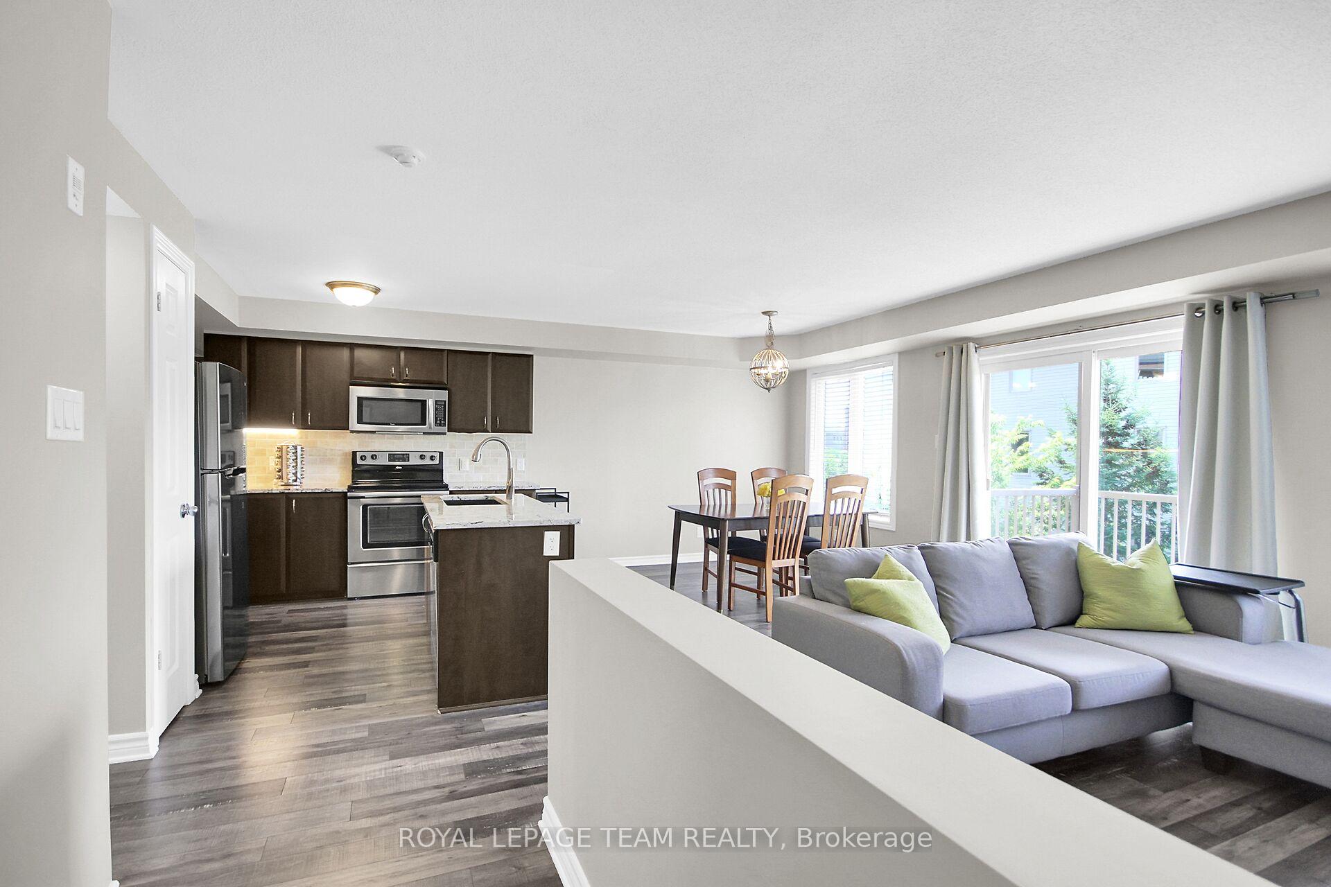 Photo 4 of Unit 5, 46 Barnstone Drive, Ottawa, Barrhaven East — HOMEH