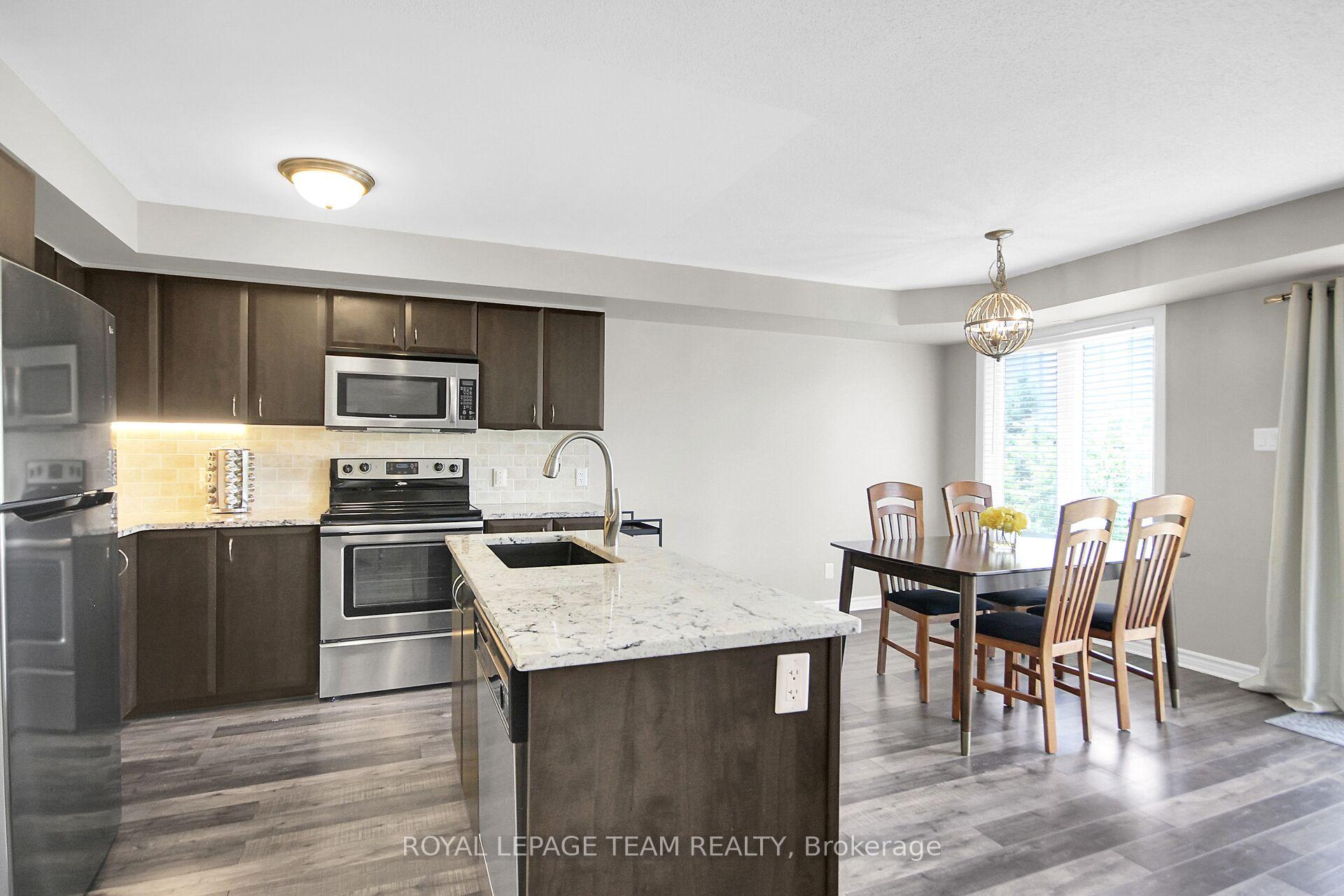 Photo 2 of Unit 5, 46 Barnstone Drive, Ottawa, Barrhaven East — HOMEH