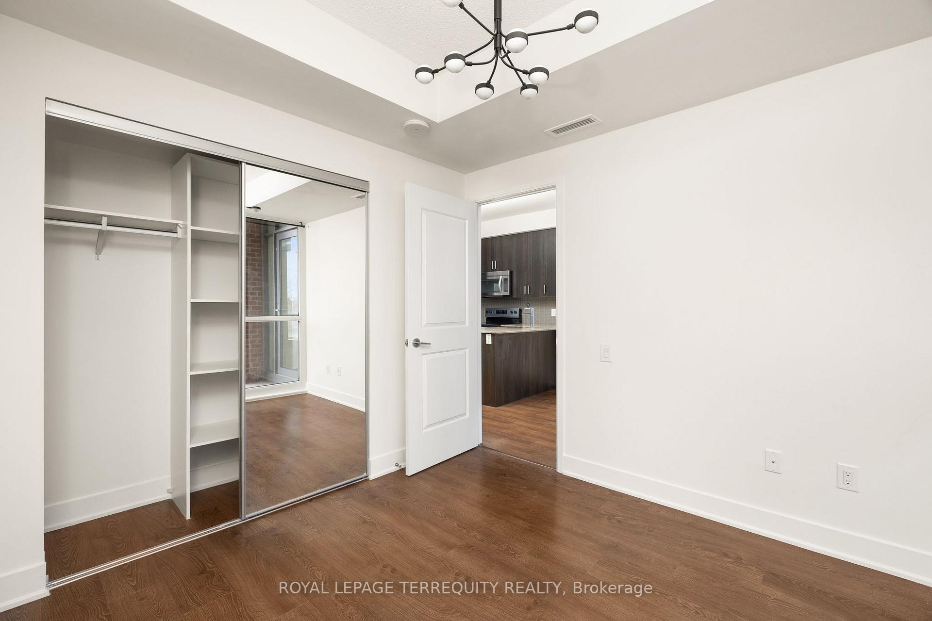 Photo 16 of Unit 614, 7608 Yonge Street, Vaughan, Crestwood-Springfarm-Yorkhill — HOMEH