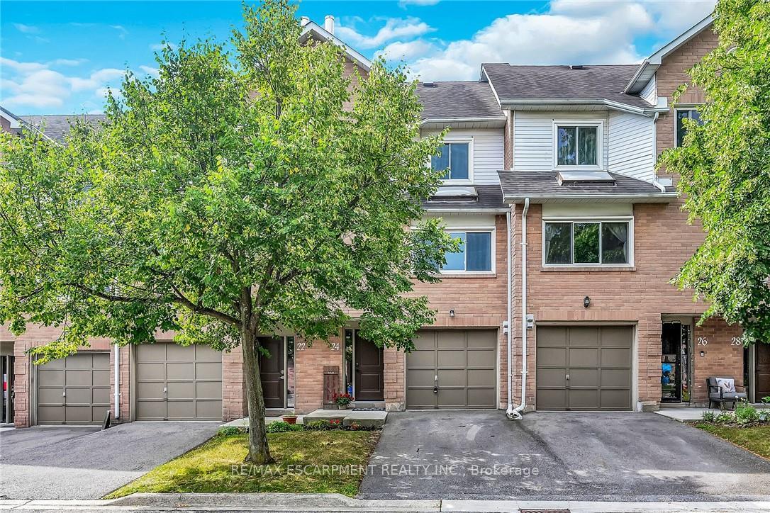 Photo 2 of Unit 24, 26 Moss Boulevard, Hamilton, Dundas — HOMEH