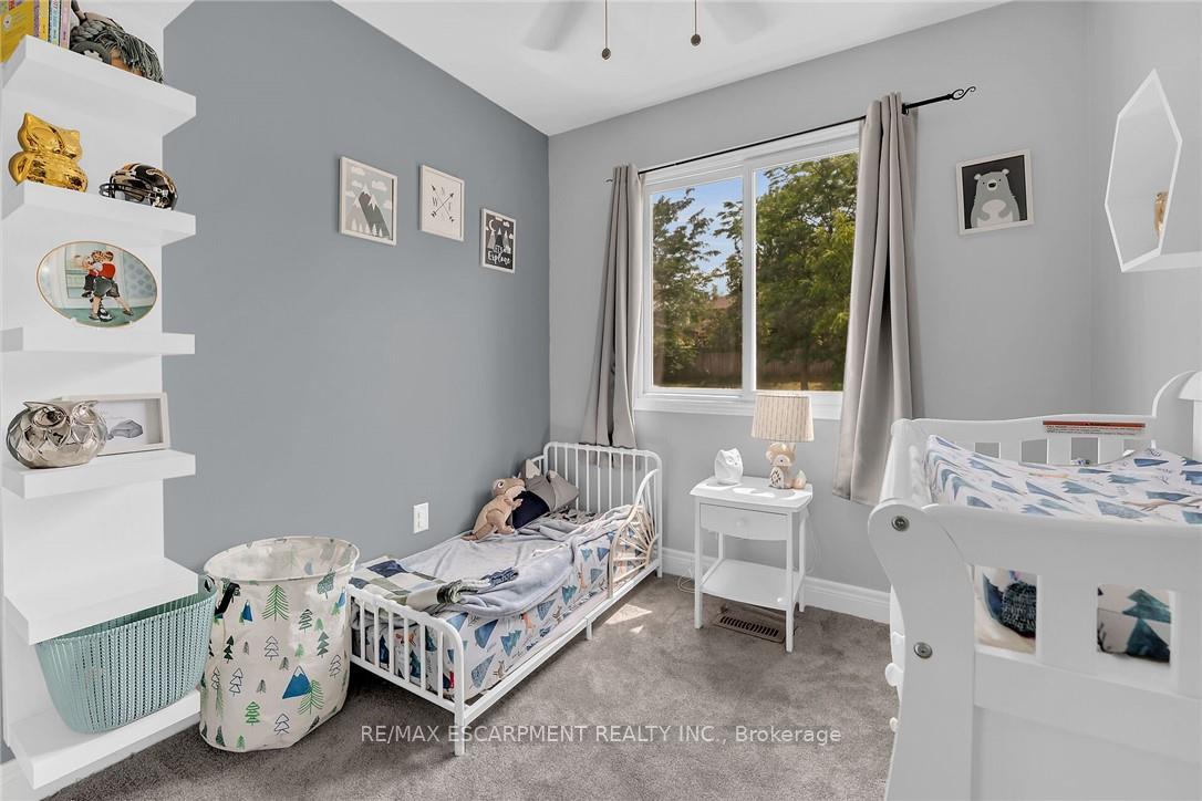 Photo 11 of Unit 24, 26 Moss Boulevard, Hamilton, Dundas — HOMEH