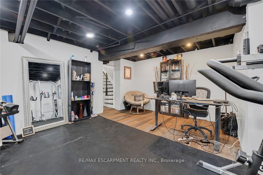 Photo 20 of Unit 24, 26 Moss Boulevard, Hamilton, Dundas — HOMEH