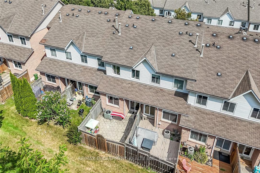 Photo 33 of Unit 24, 26 Moss Boulevard, Hamilton, Dundas — HOMEH